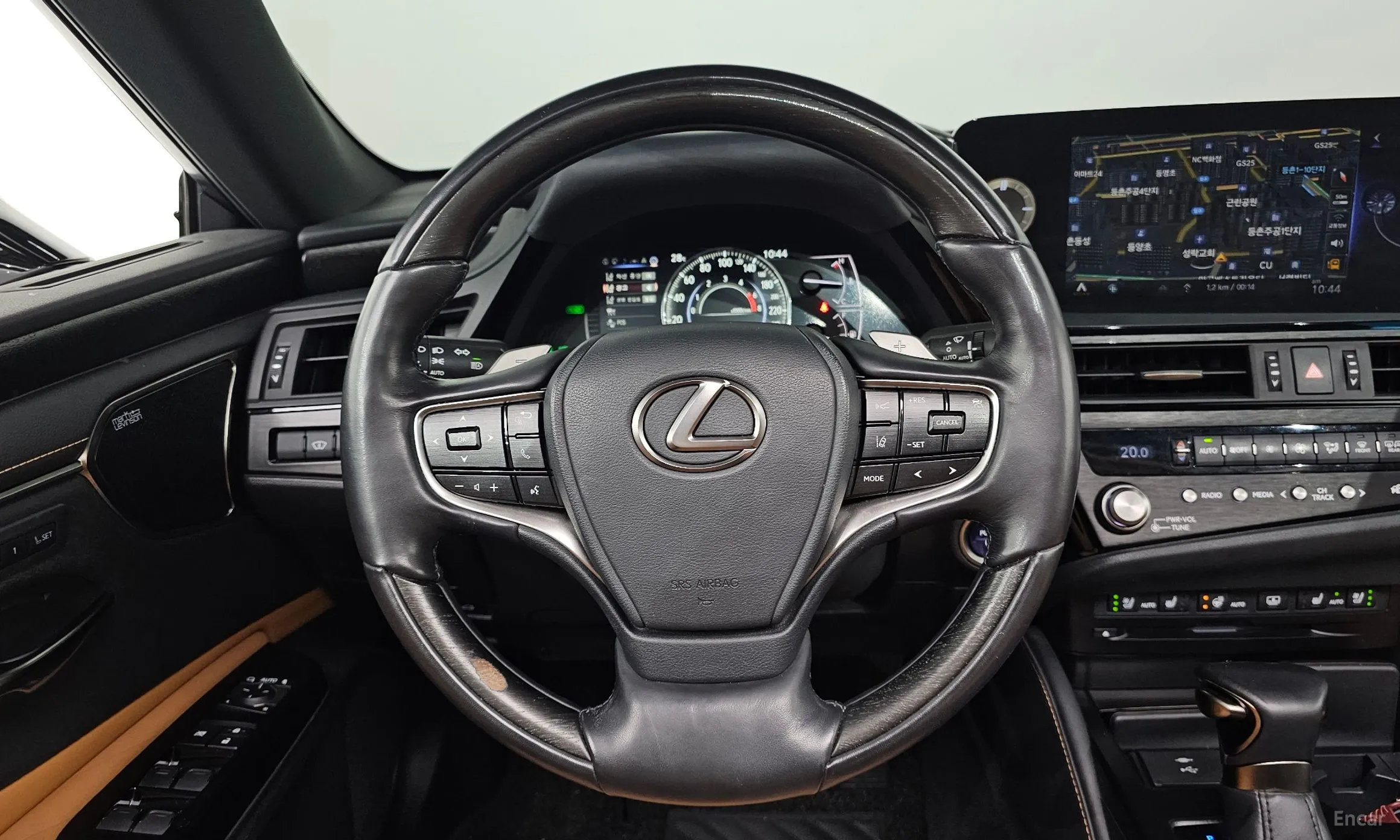 Lexus ES300h 7th Generation превью 13