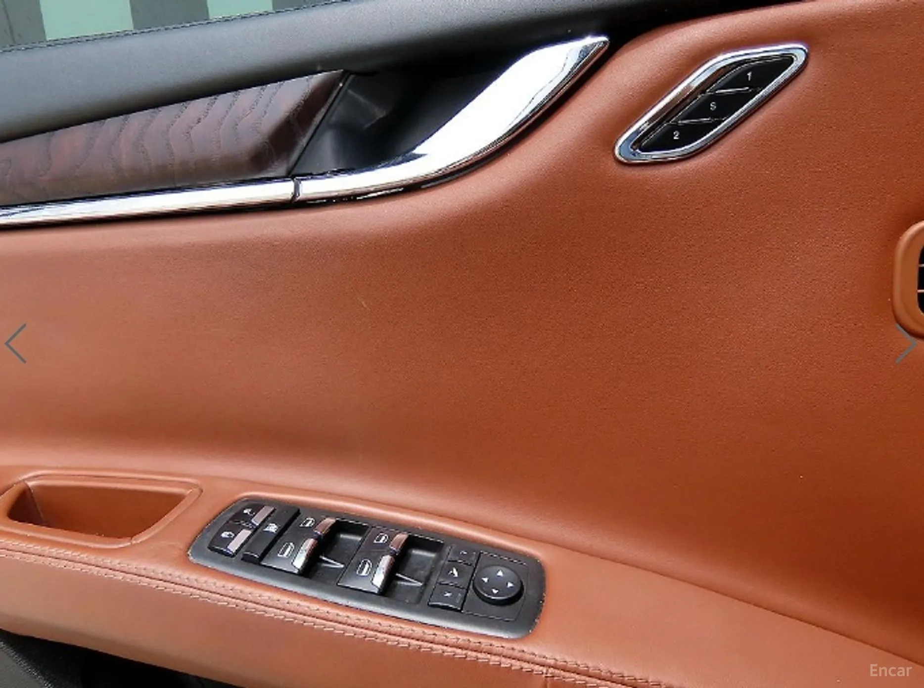 Maserati Quattroporte превью 11