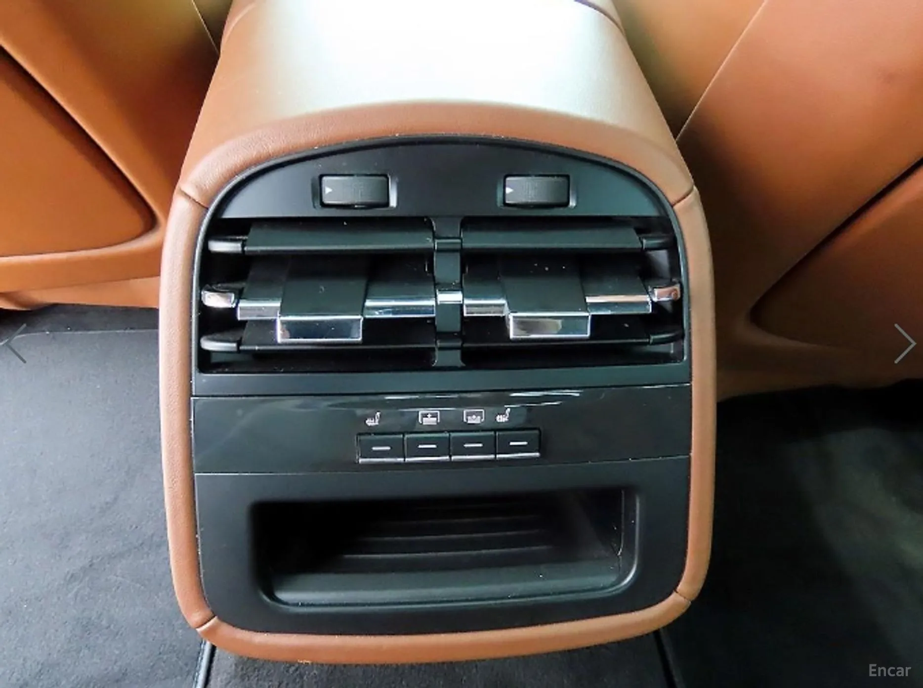 Maserati Quattroporte превью 16