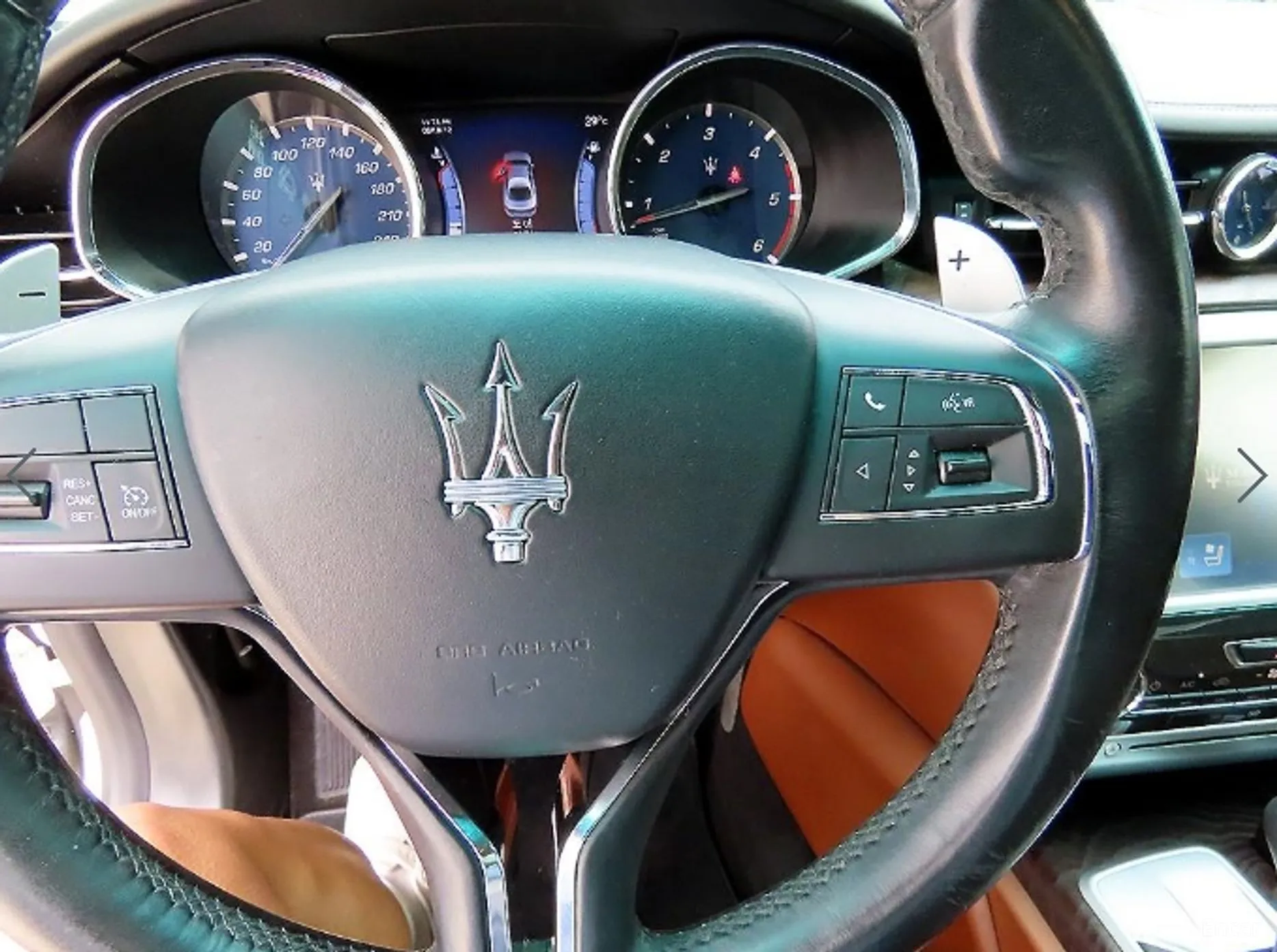 Maserati Quattroporte превью 8
