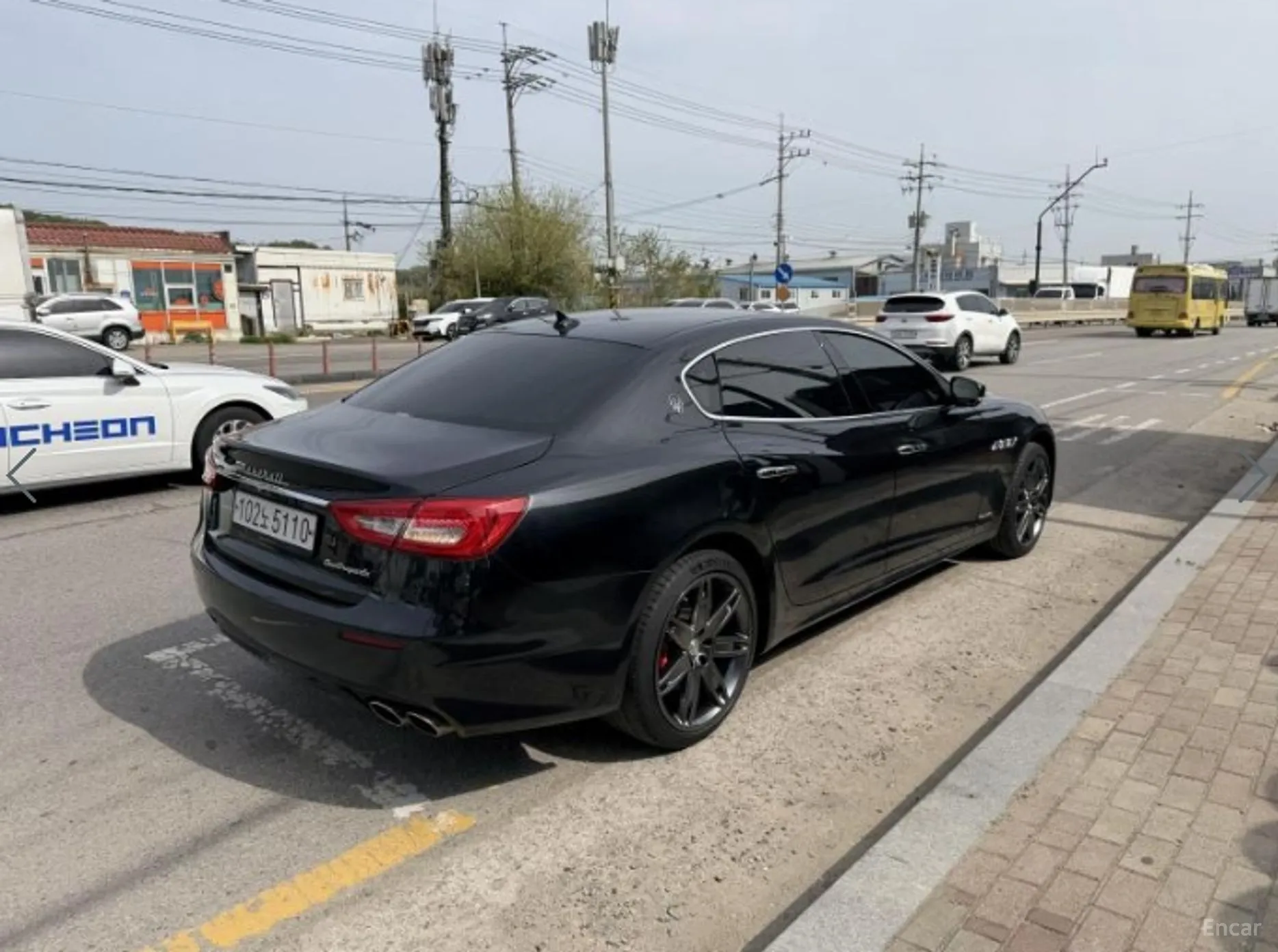 Maserati Quattroporte превью 20