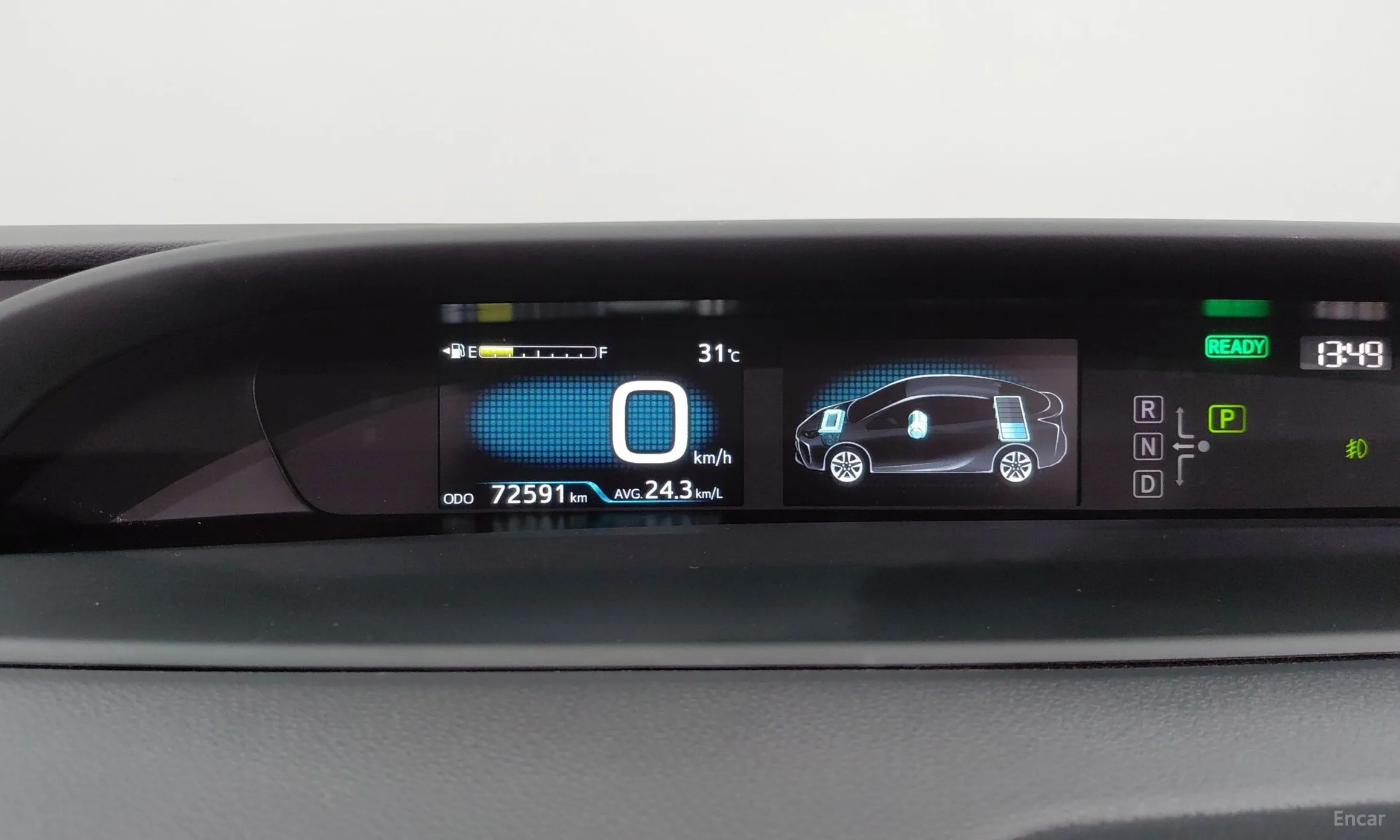 Toyota Prius 4th Generation превью 6