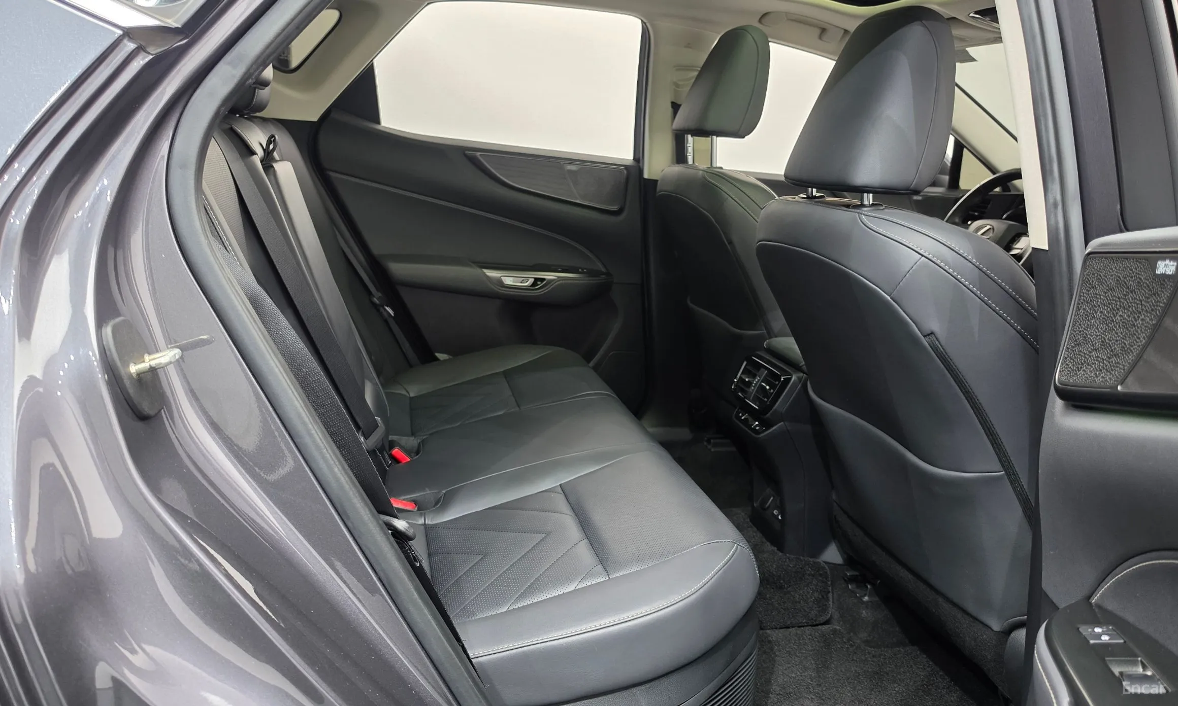Lexus NX350h Gen 2 превью 11