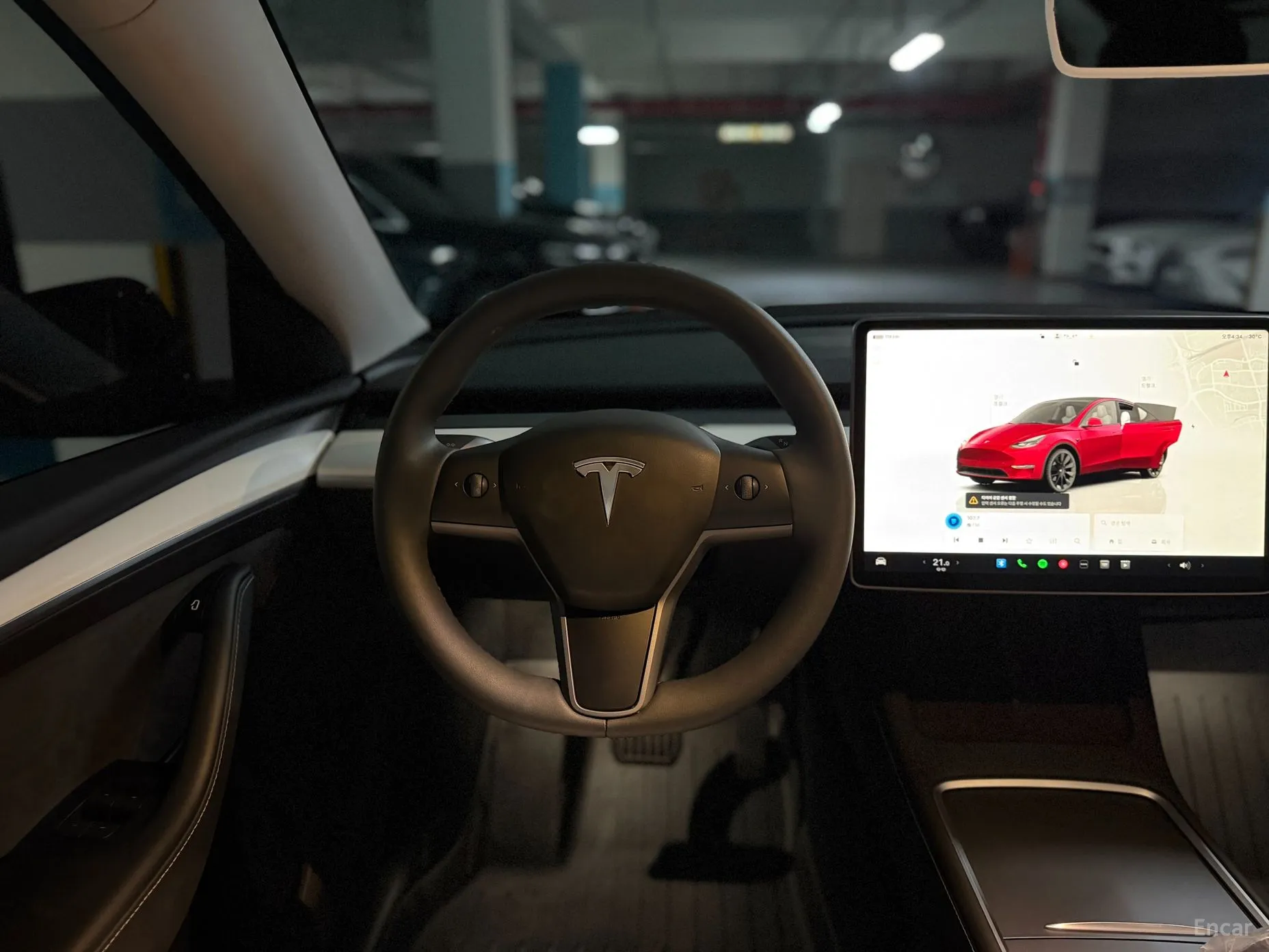 Tesla Model Y превью 10