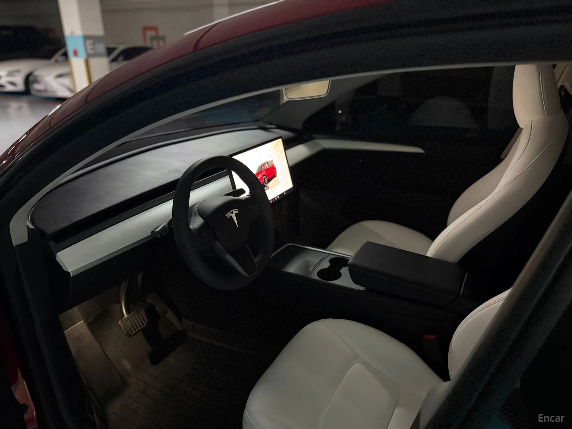 Tesla Model Y превью 14