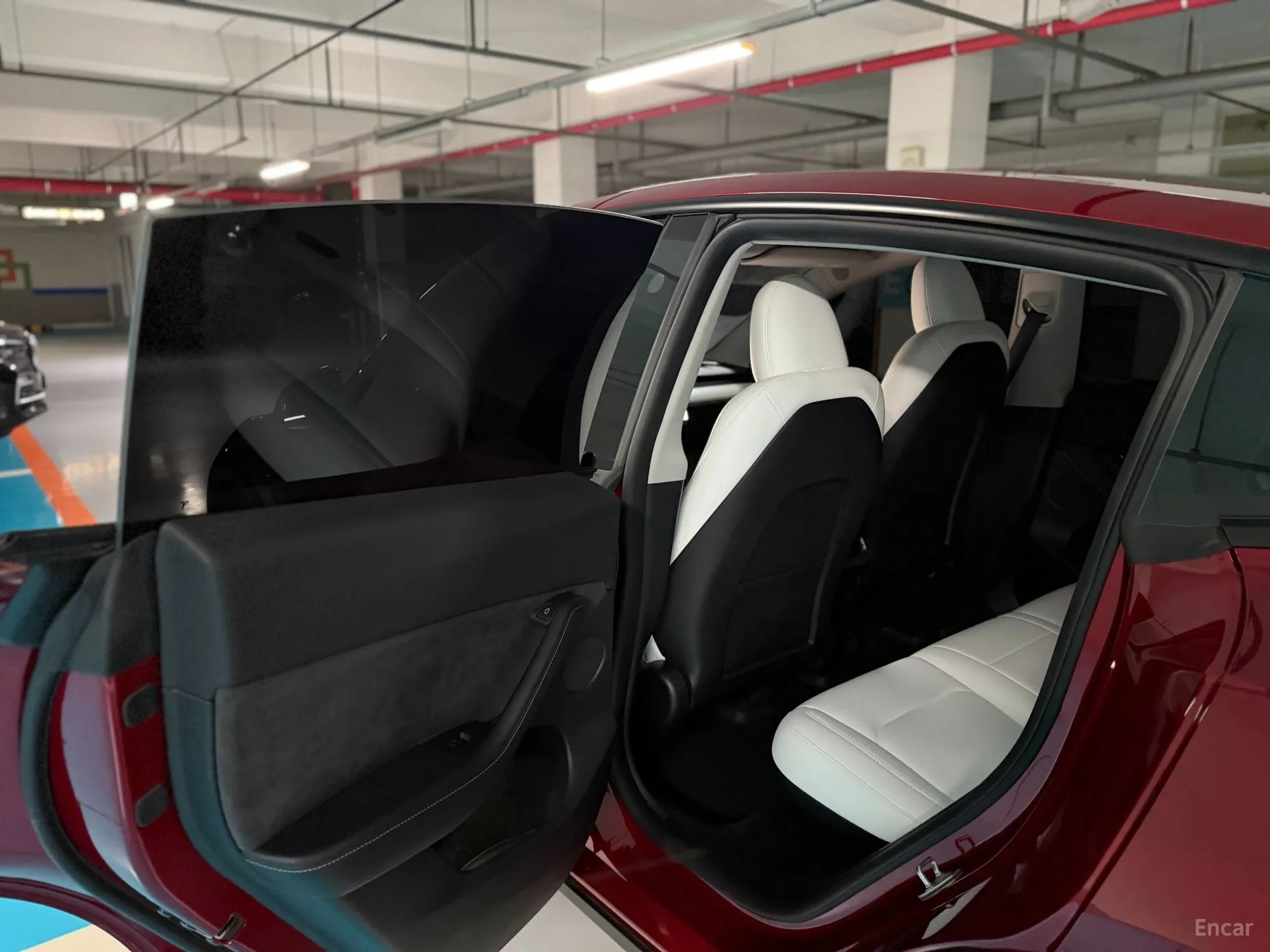 Tesla Model Y превью 15