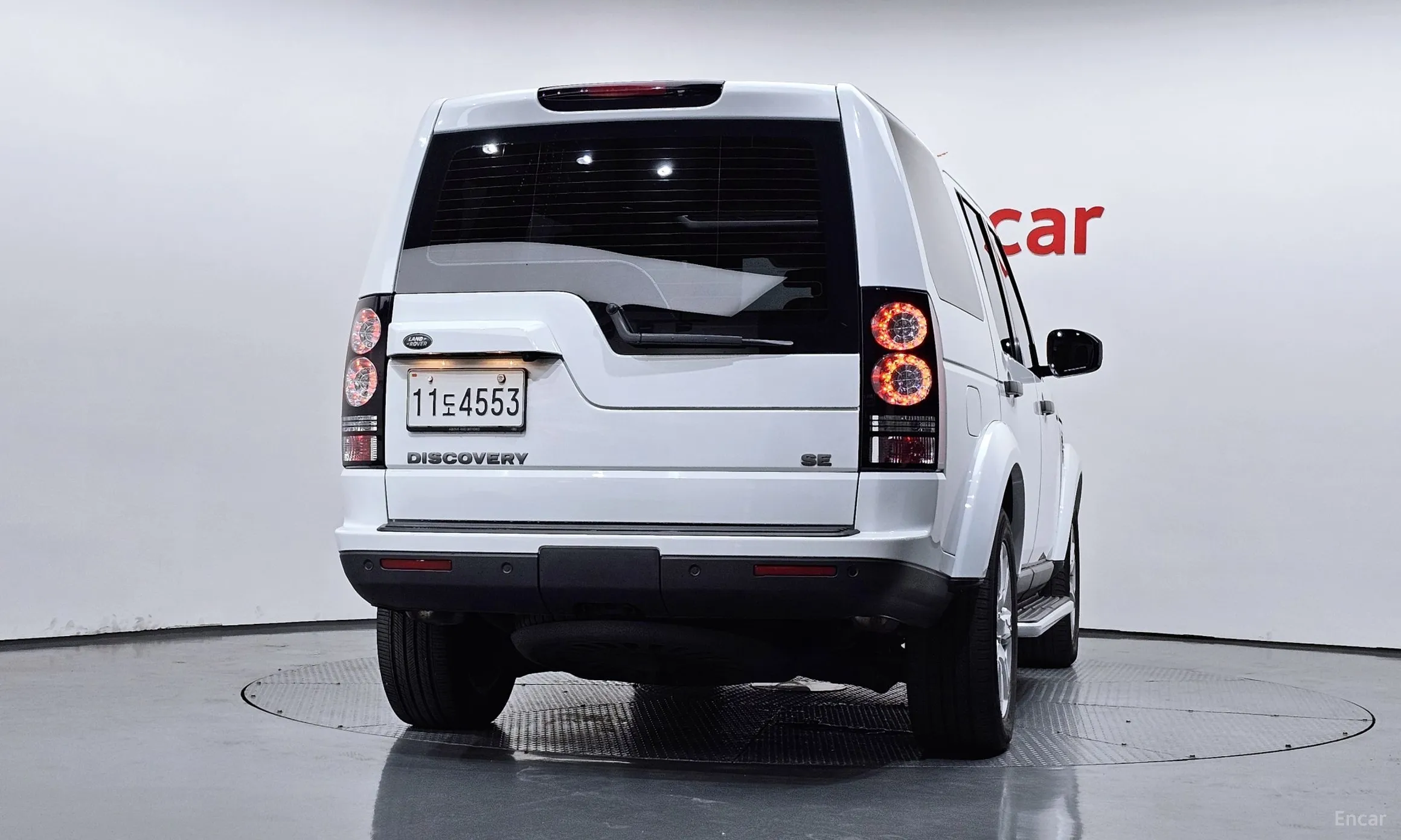 Land Rover Discovery 4 превью 4