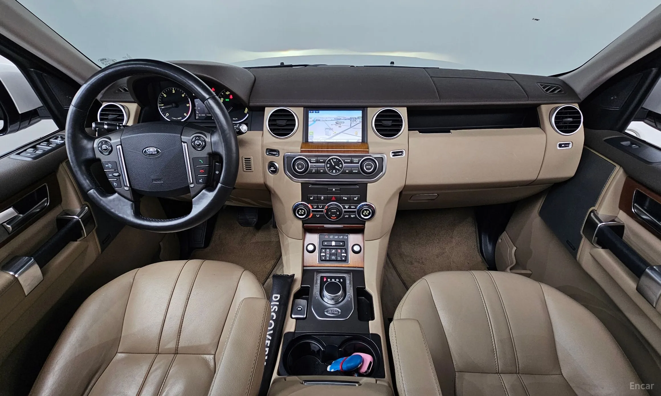 Land Rover Discovery 4 превью 7