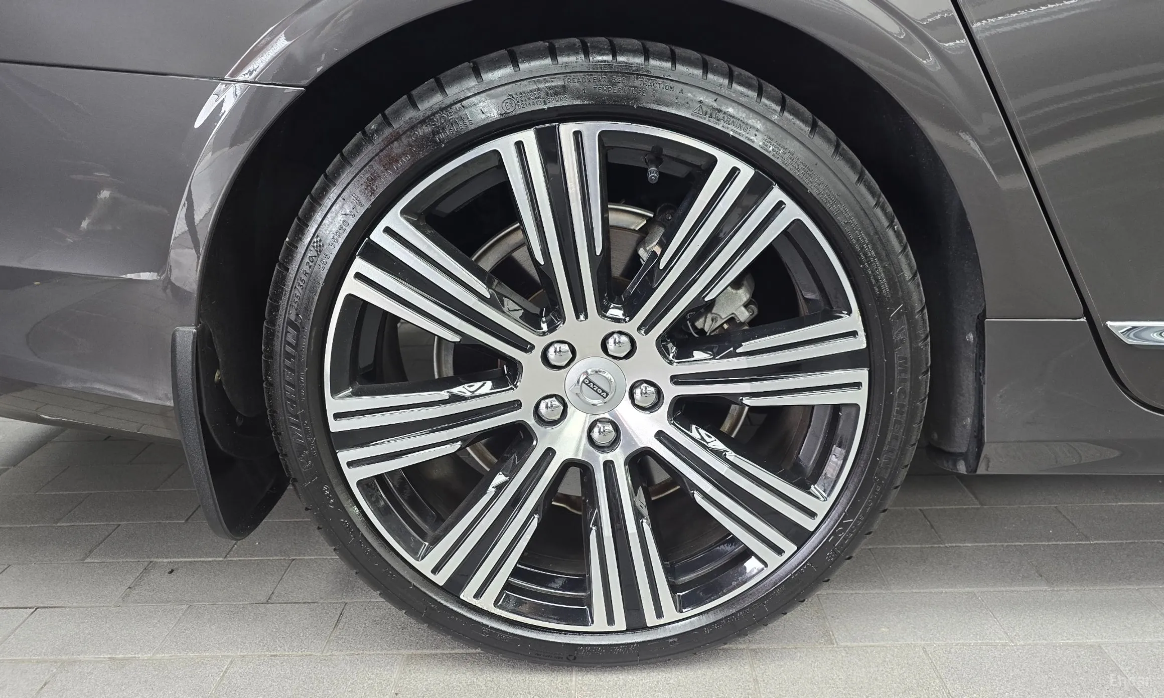 Volvo S90 превью 5