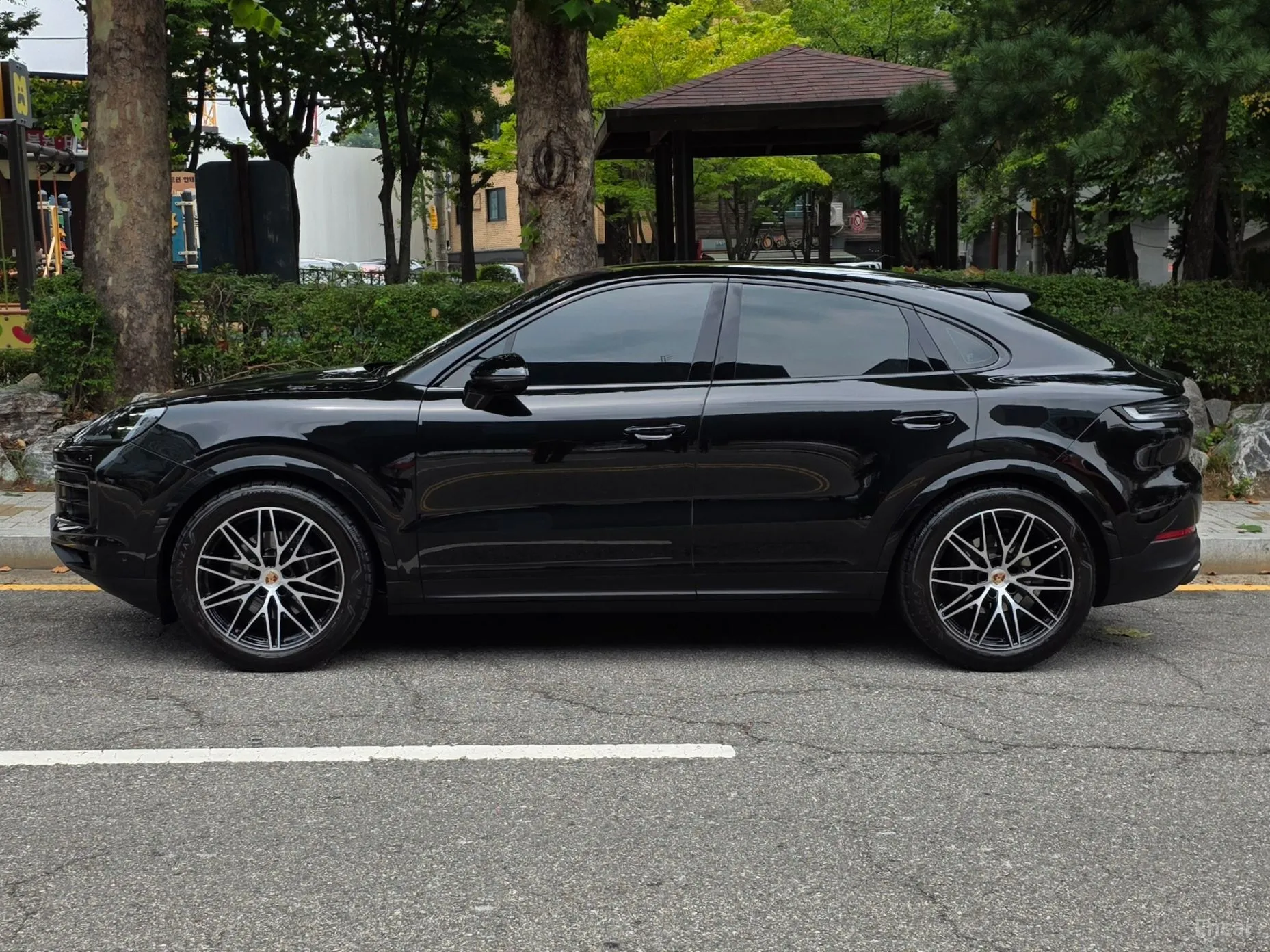 Porsche Cayenne (PO536) превью 12