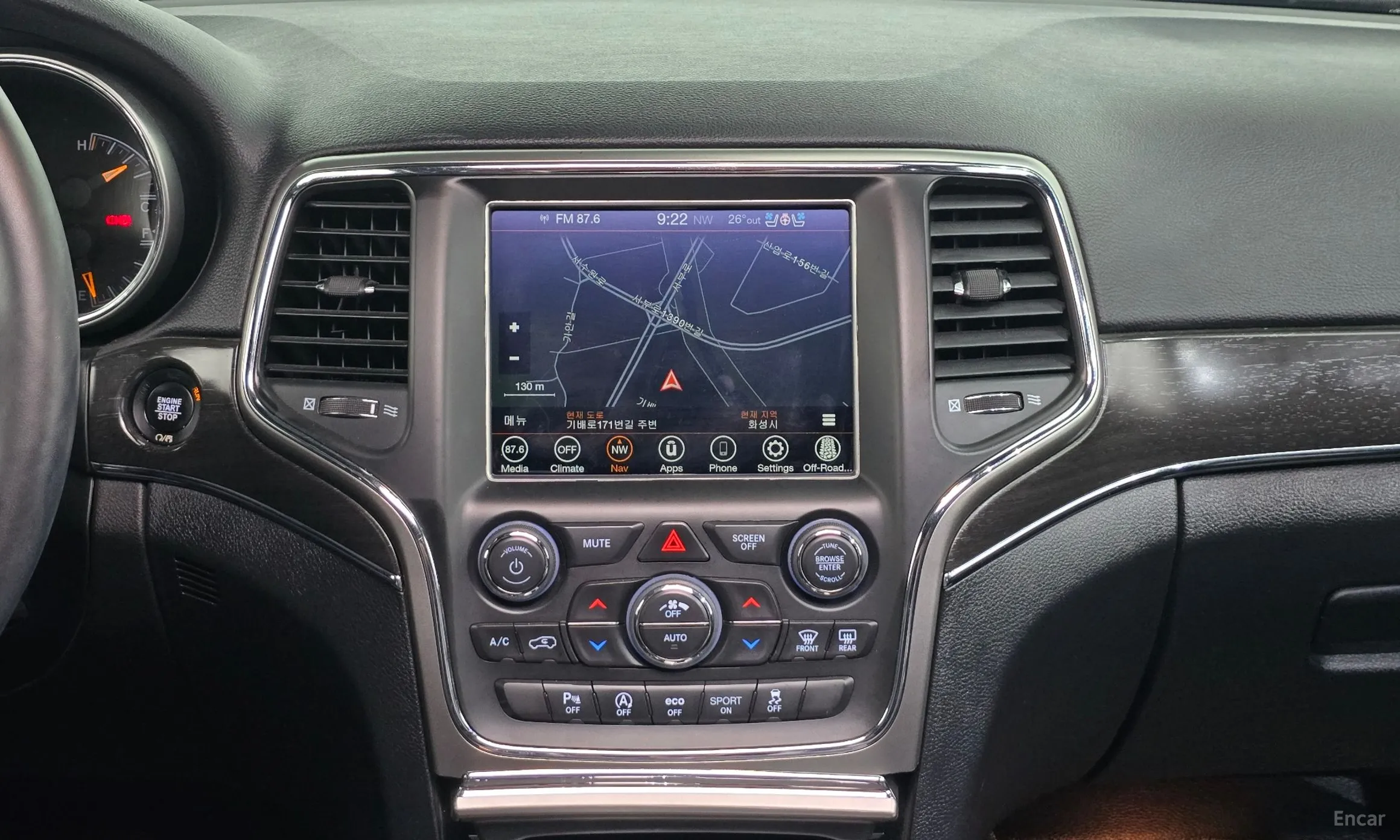 Jeep Grand Cherokee превью 15