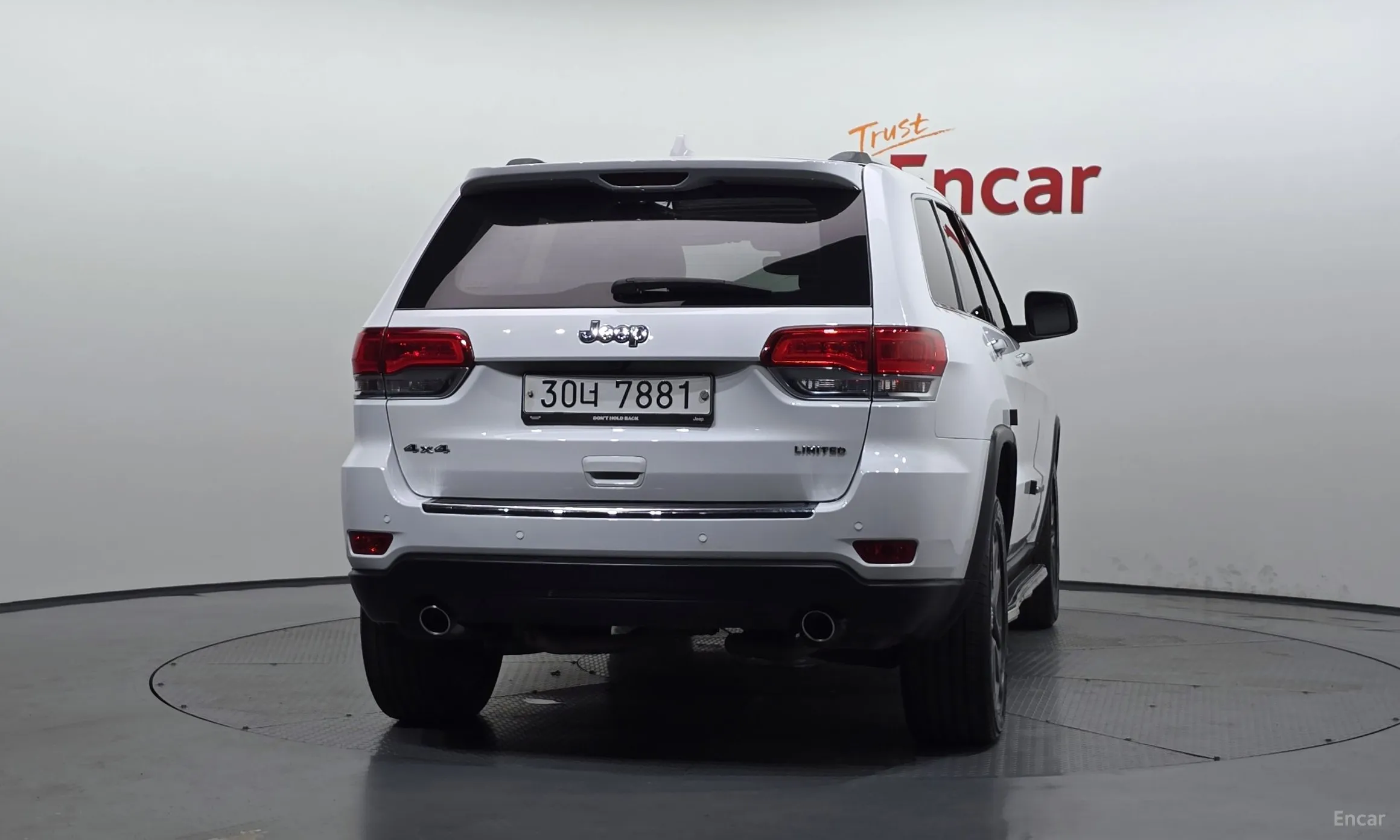 Jeep Grand Cherokee превью 4