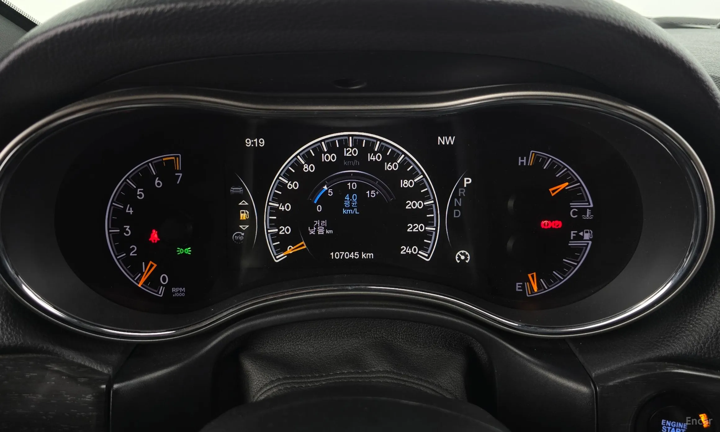 Jeep Grand Cherokee превью 8