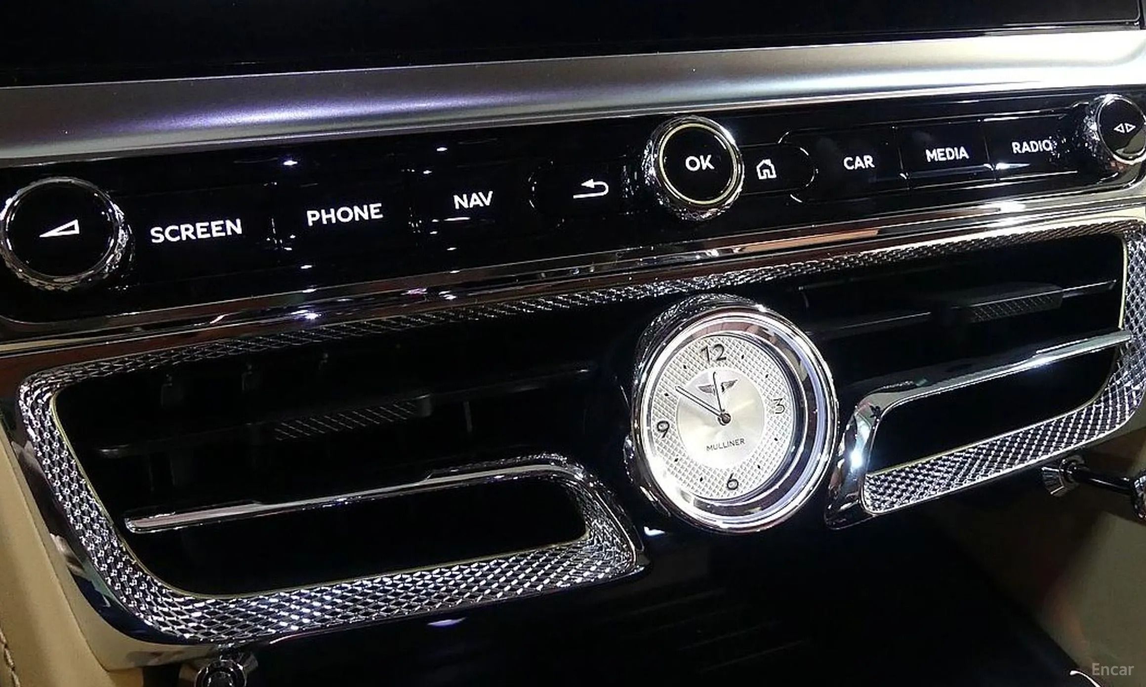 Bentley Flying Spur 4th Generation превью 16