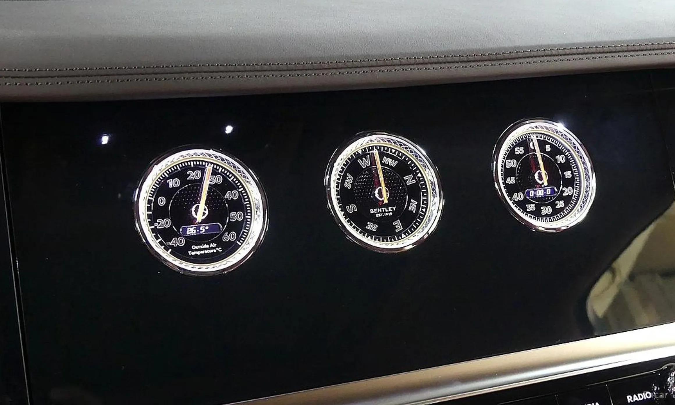 Bentley Flying Spur 4th Generation превью 19