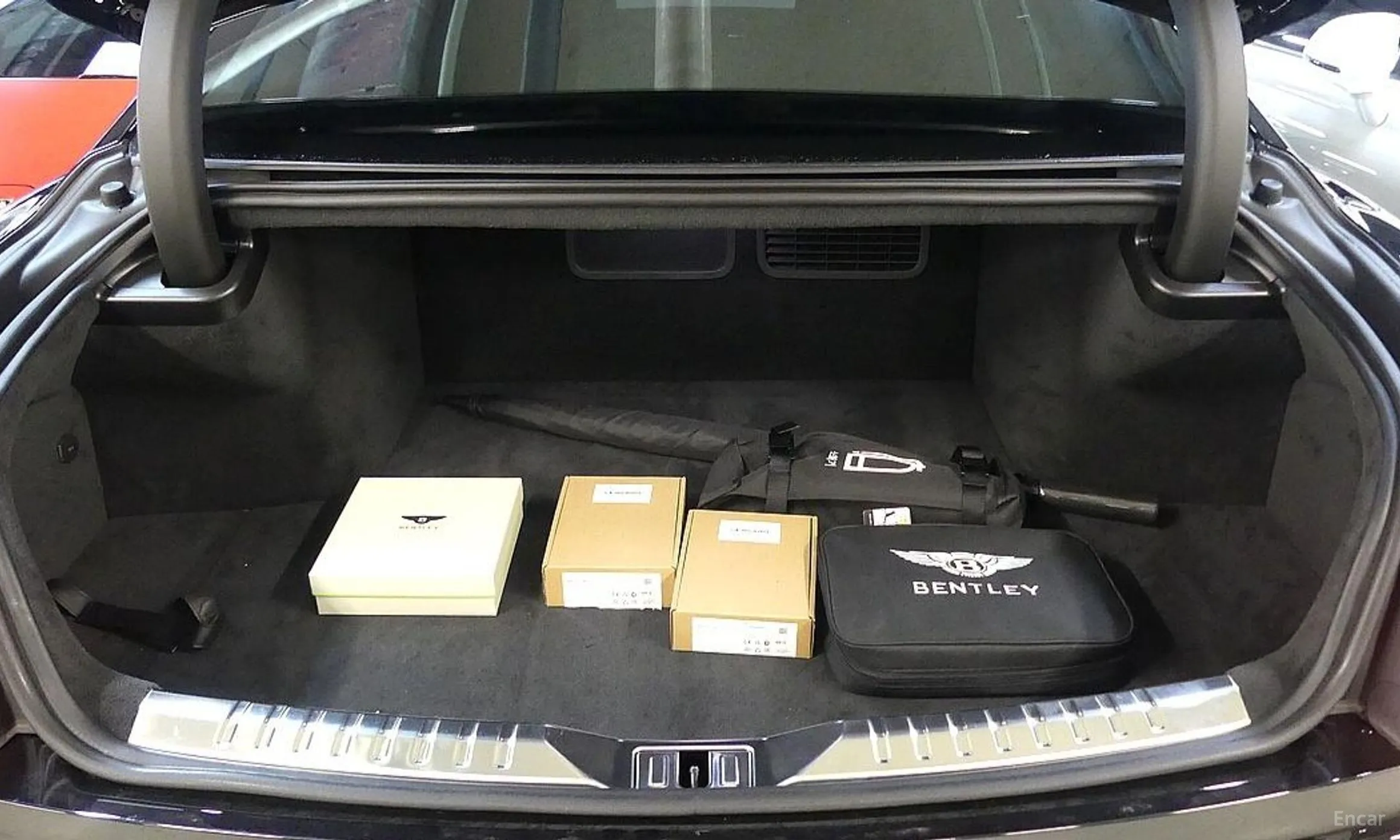 Bentley Flying Spur 4th Generation превью 20