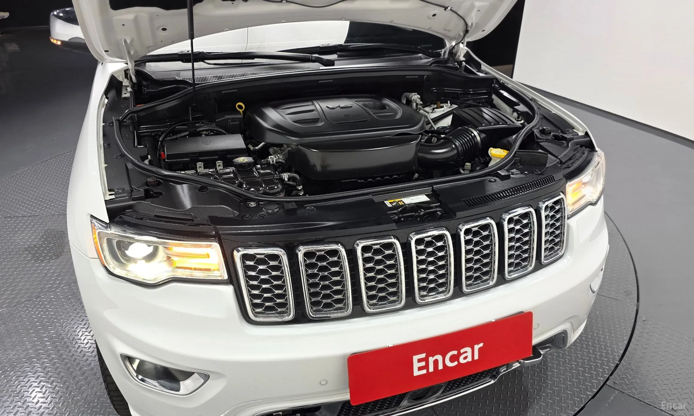 Jeep Grand Cherokee превью 6