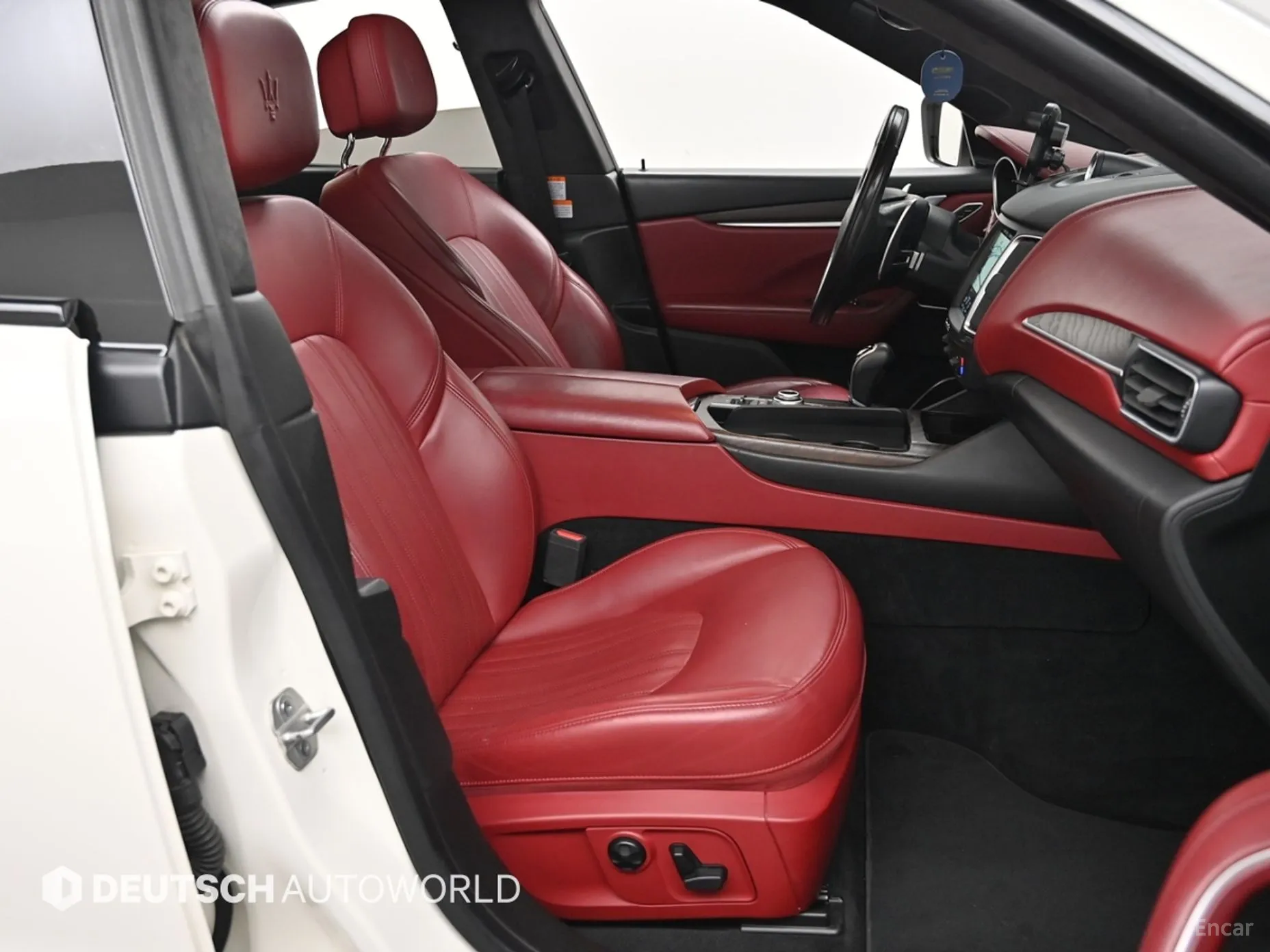 Maserati Levante превью 6