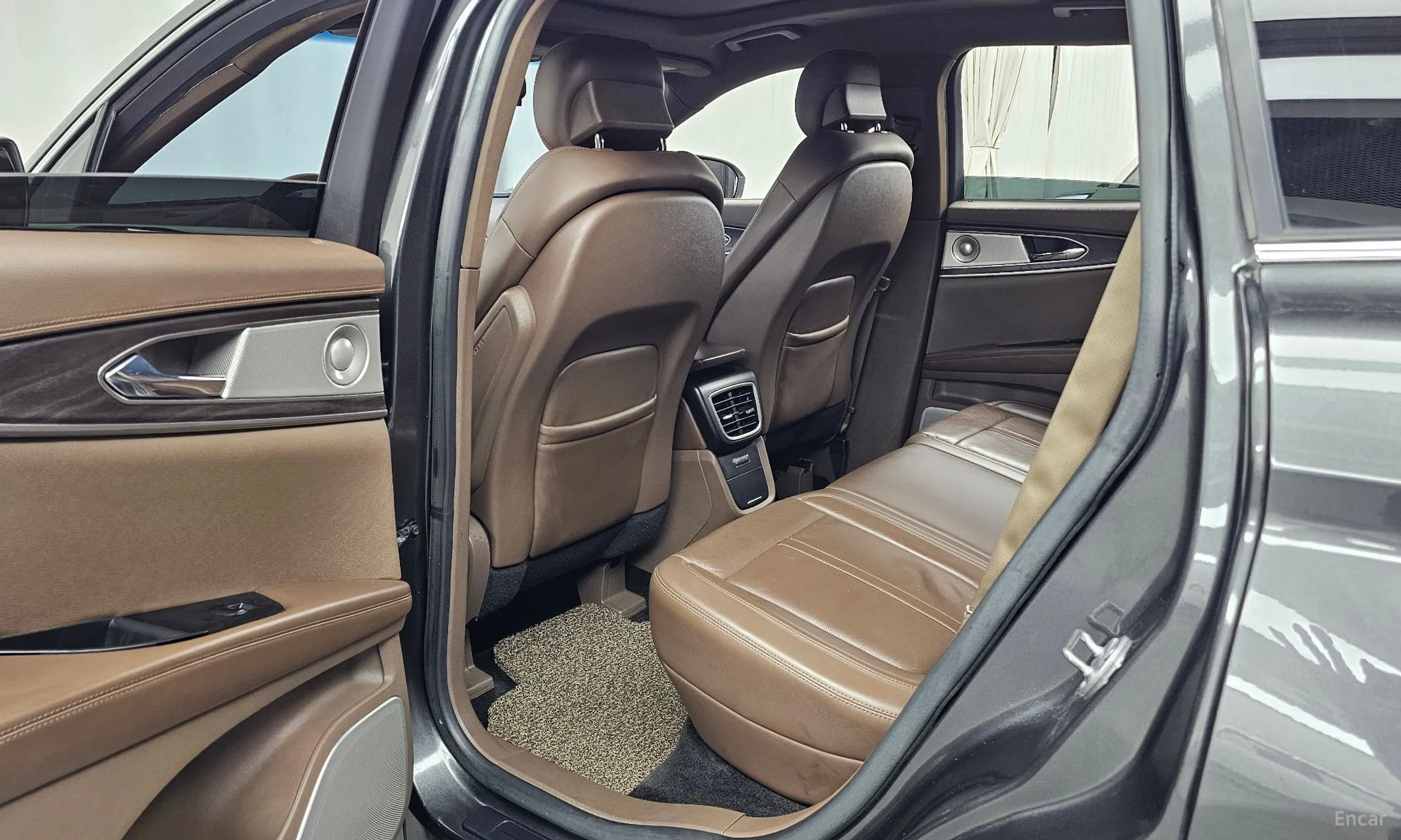 Lincoln MKX 2nd Generation превью 11
