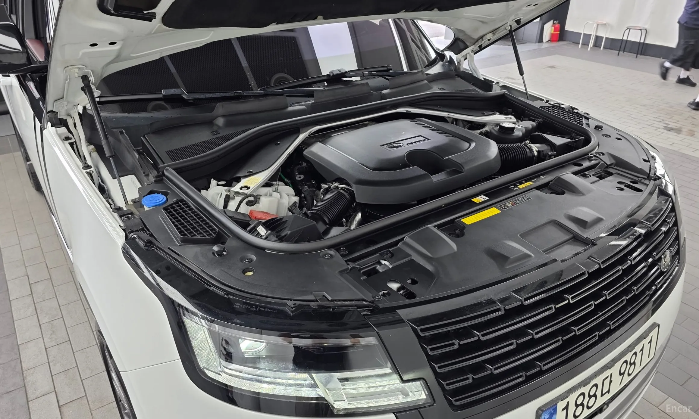 Land Rover Range Rover 5th Generation превью 6