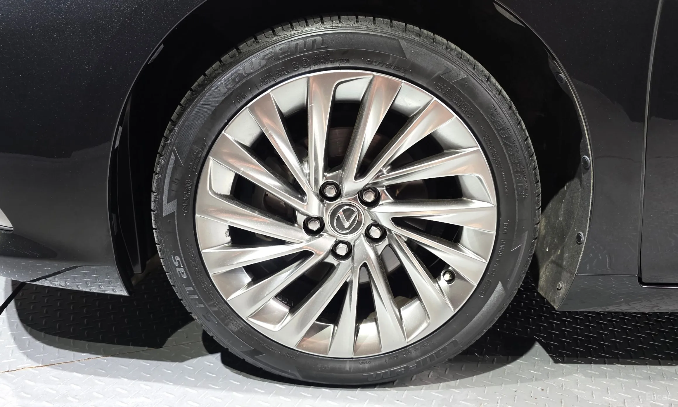 Lexus ES300h 7th Generation превью 5