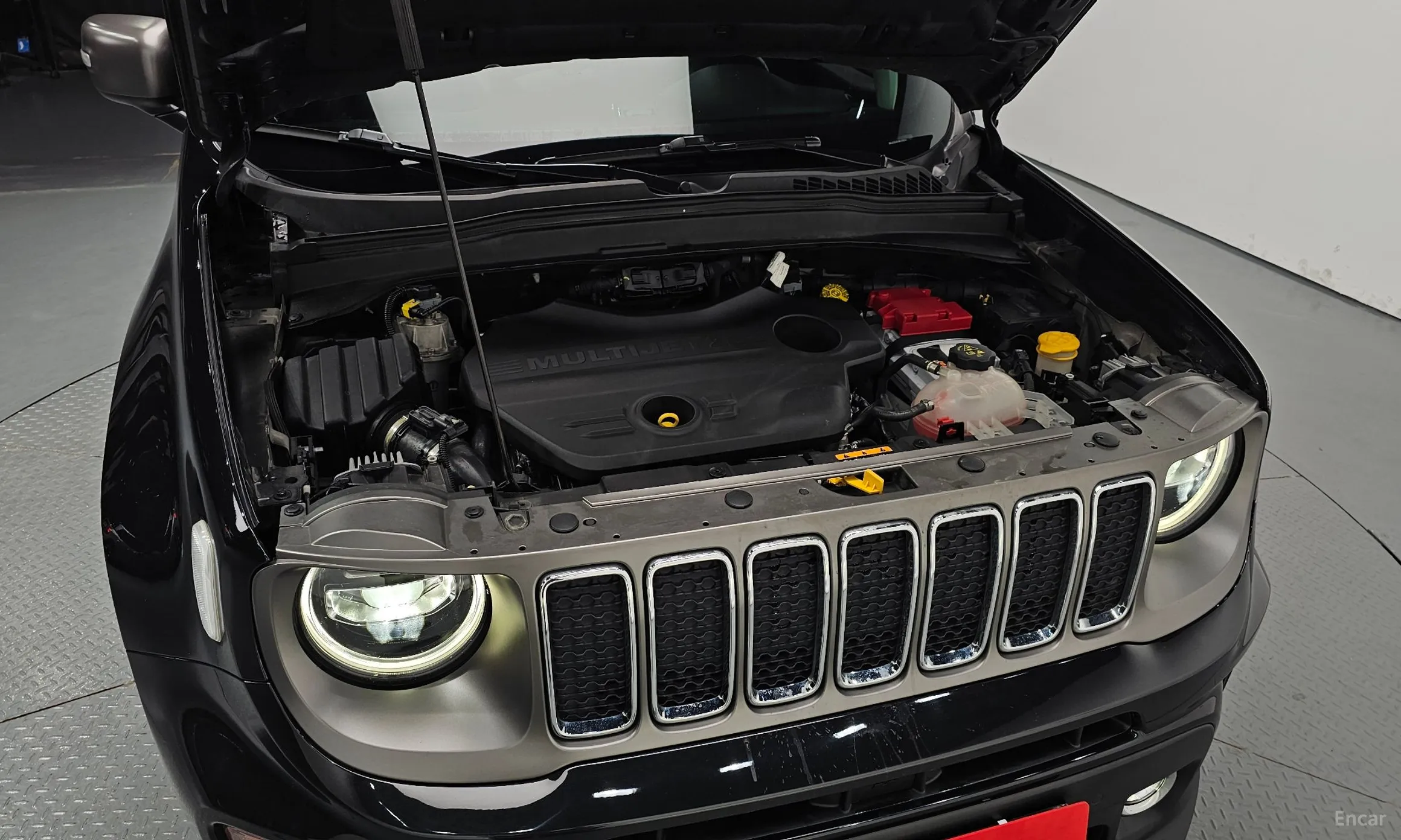 Jeep Renegade превью 6