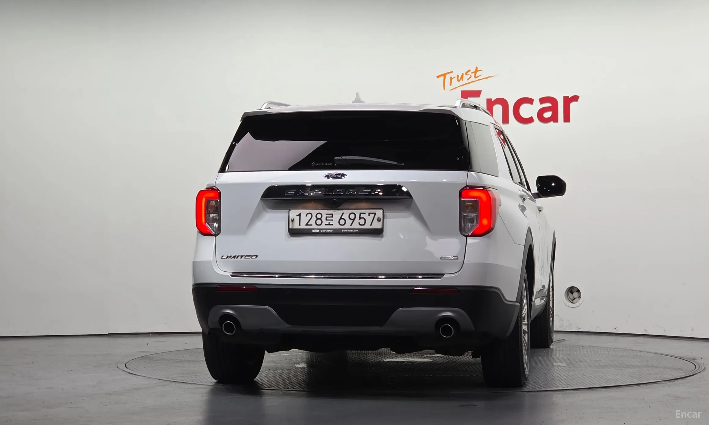 Ford Explorer 6th Generation превью 4