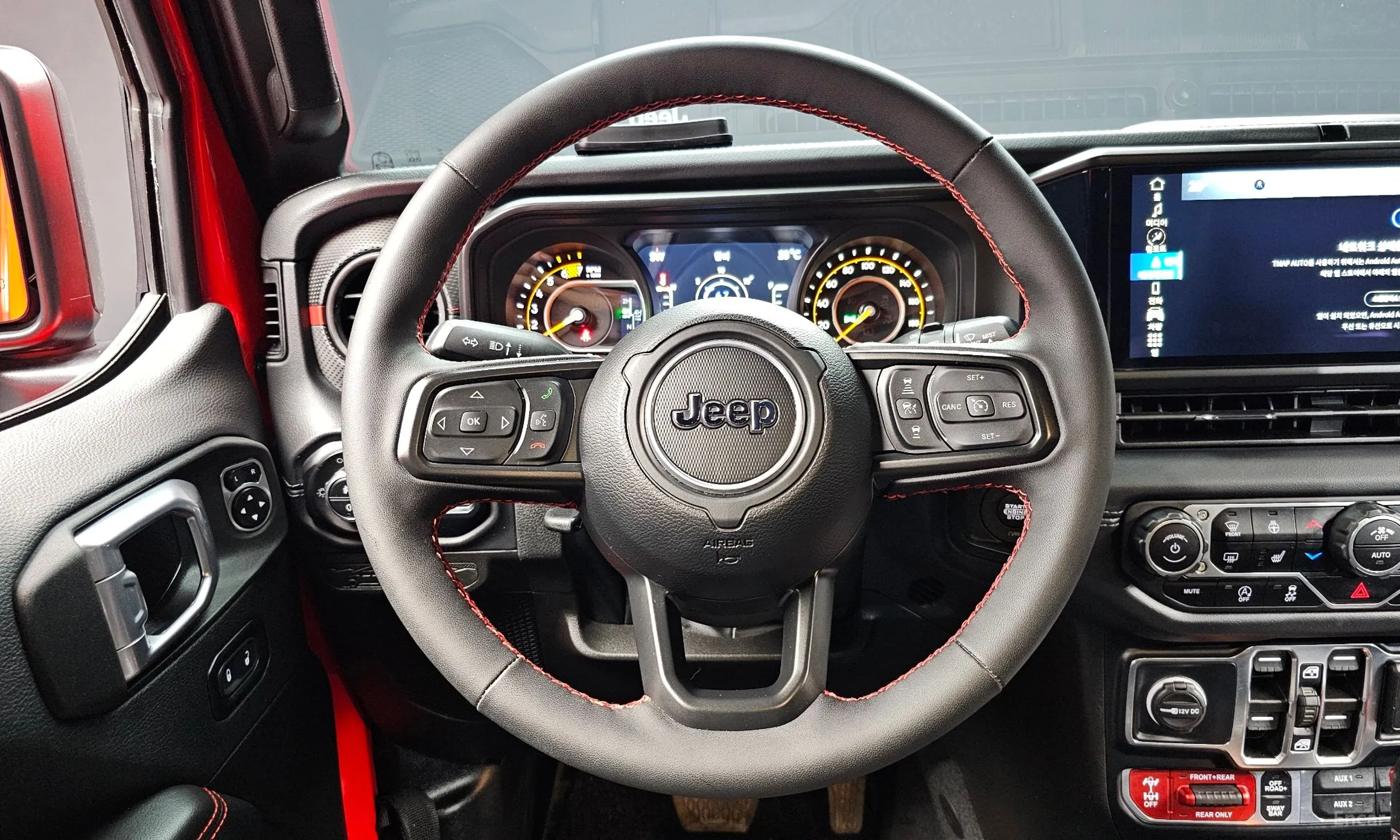 Jeep Wrangler (JL) превью 13