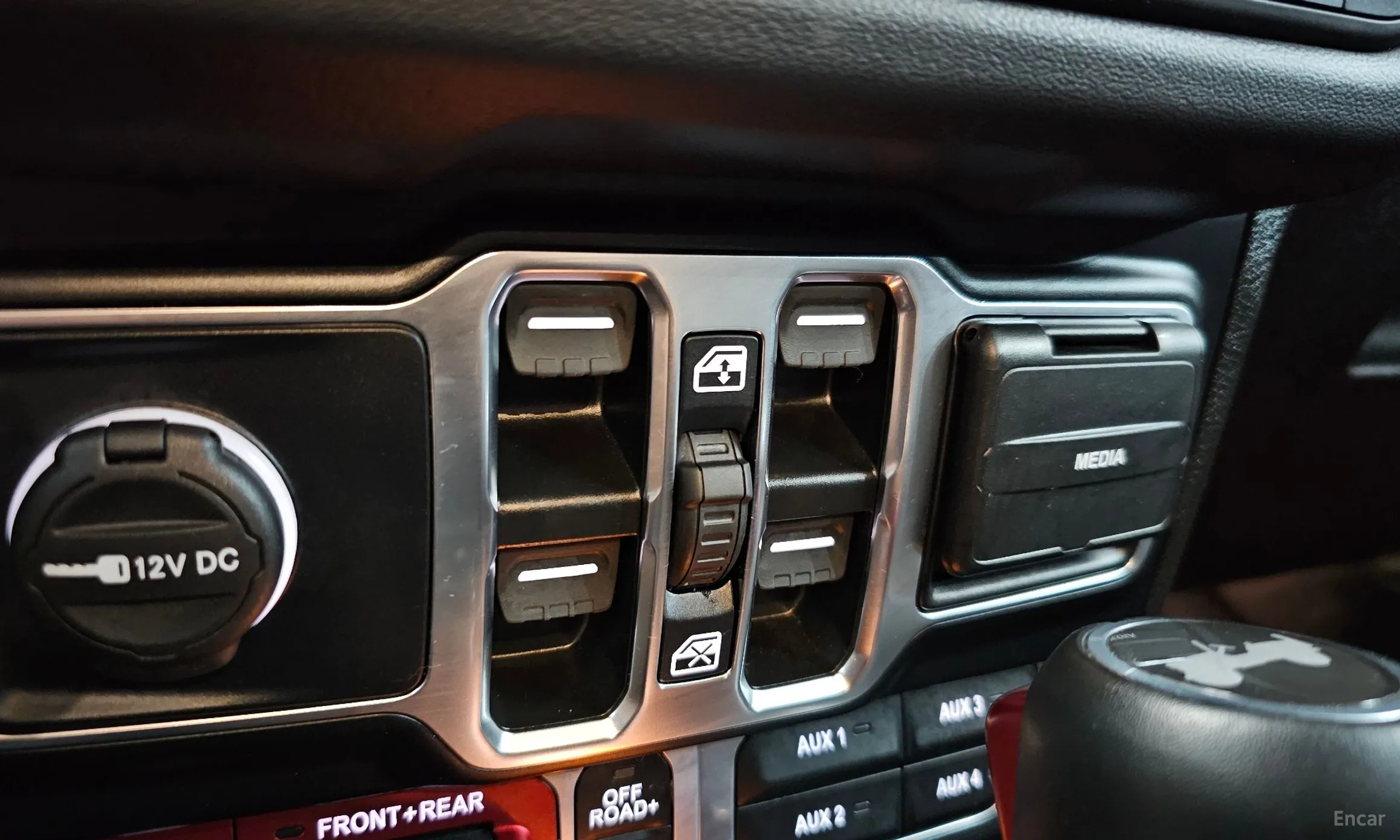 Jeep Wrangler (JL) превью 18