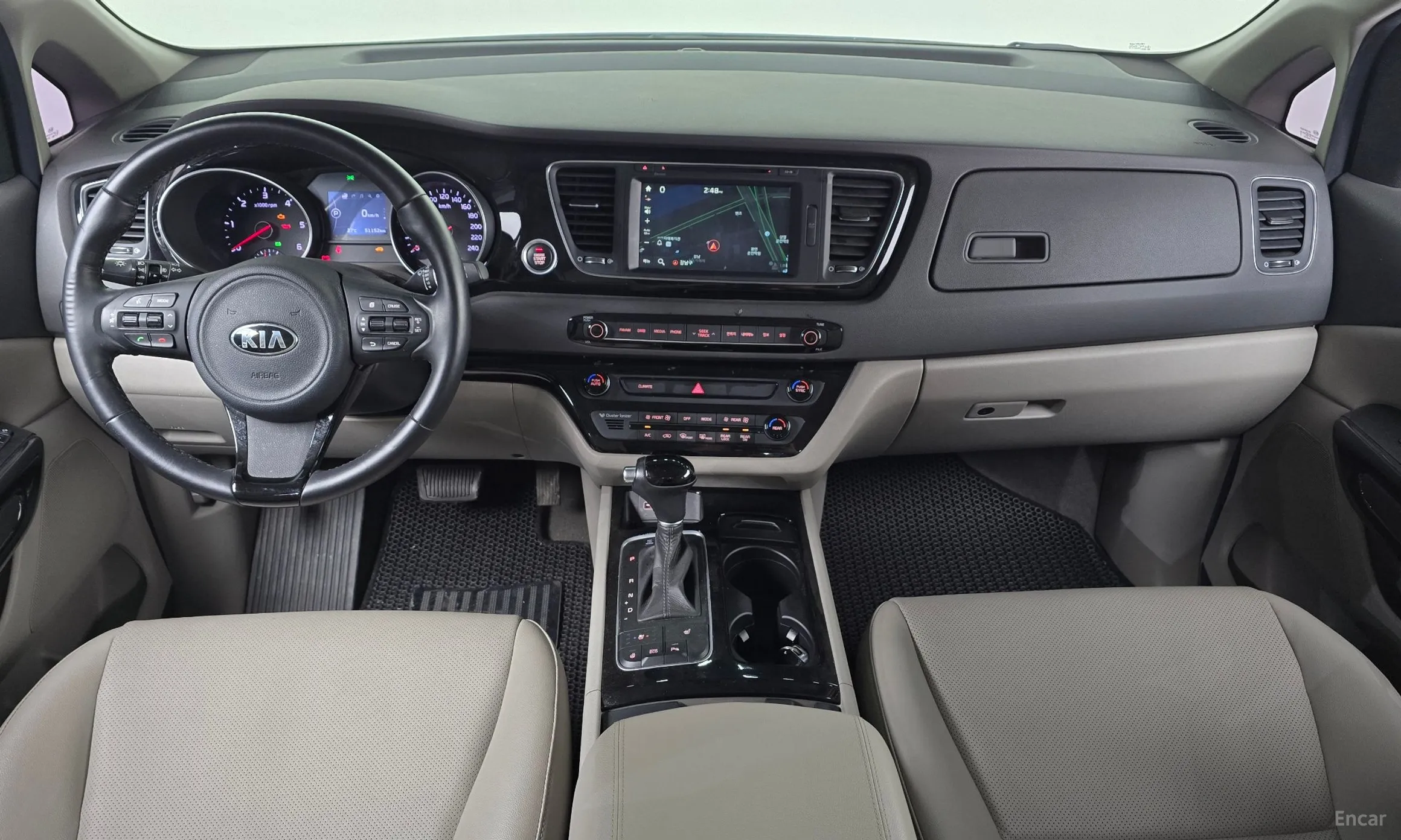 Kia Carnival превью 7
