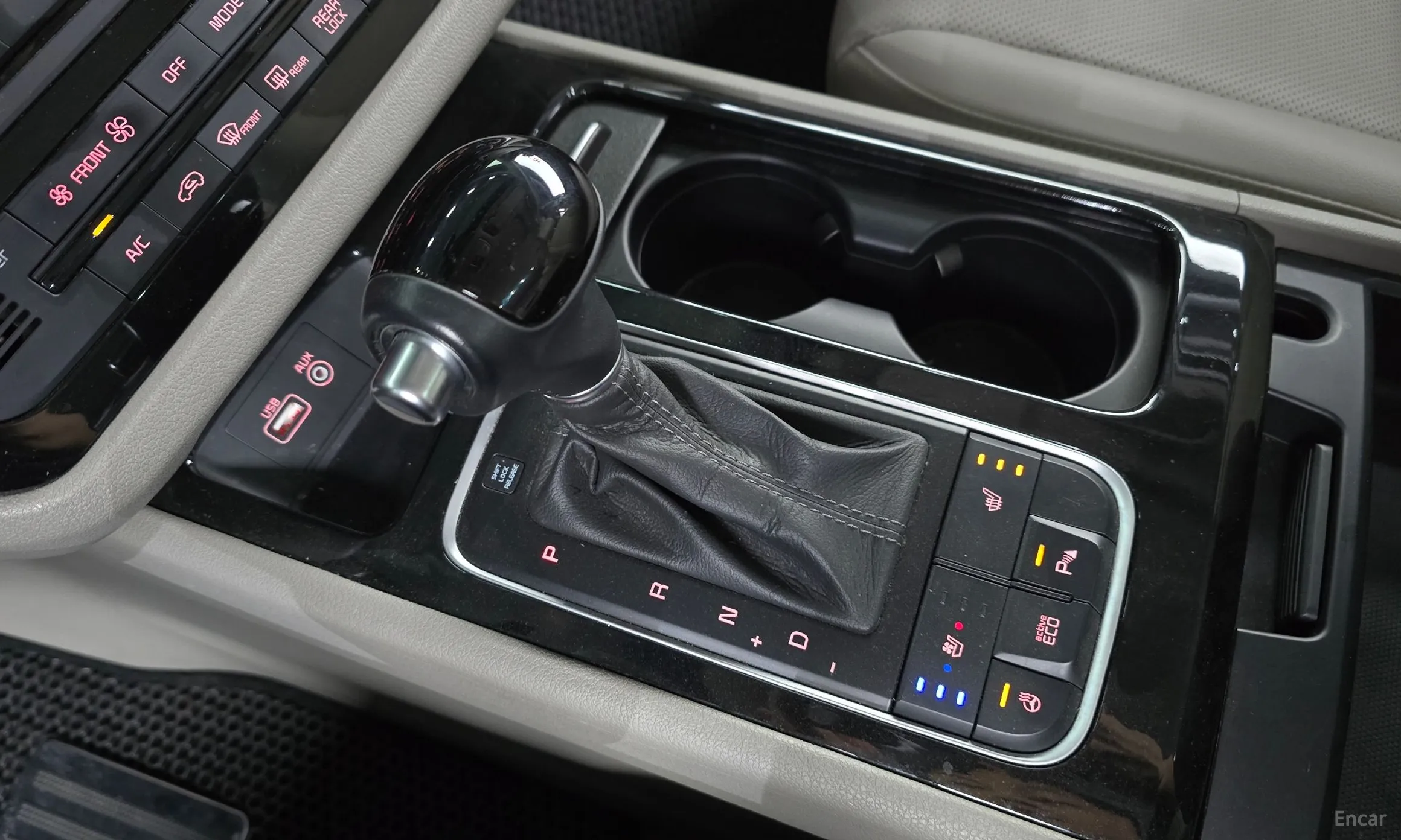 Kia Carnival превью 9