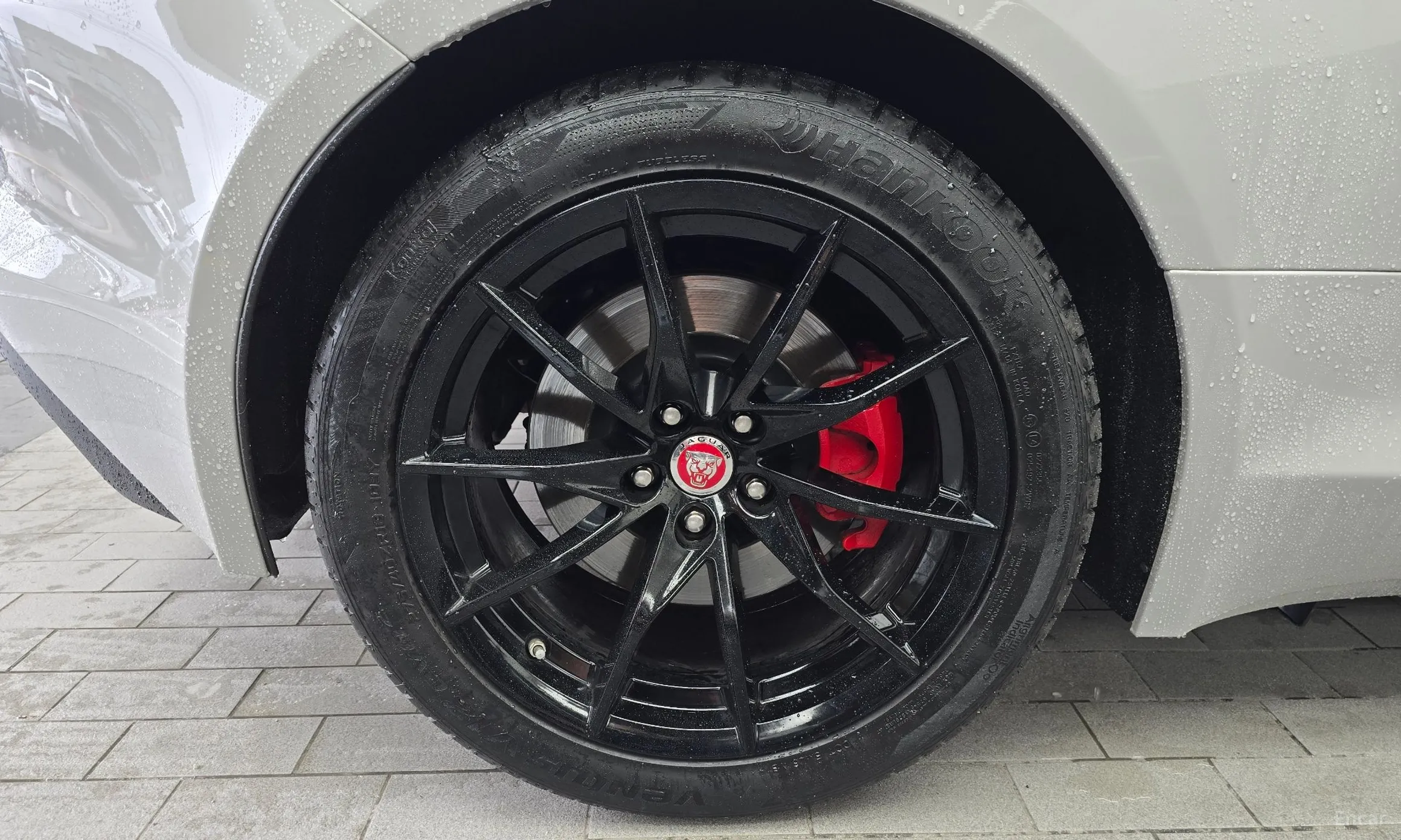 Jaguar F-TYPE превью 5
