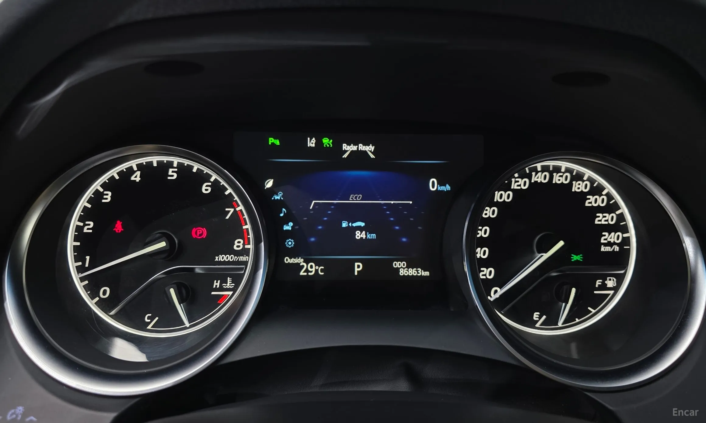Toyota Camry (XV70) превью 8