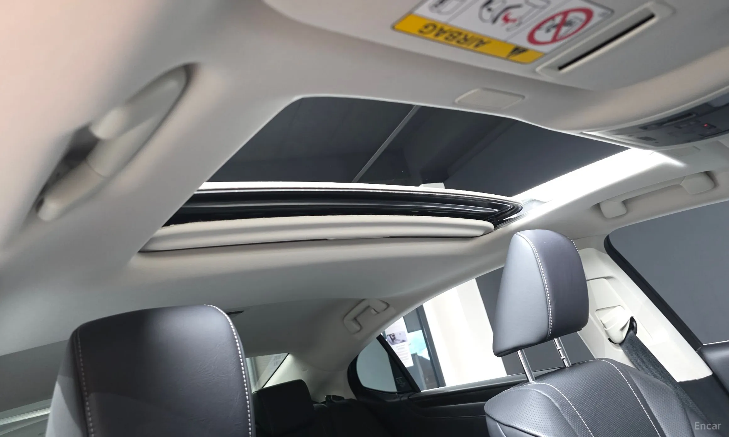 Lexus ES300h 7th Generation превью 18