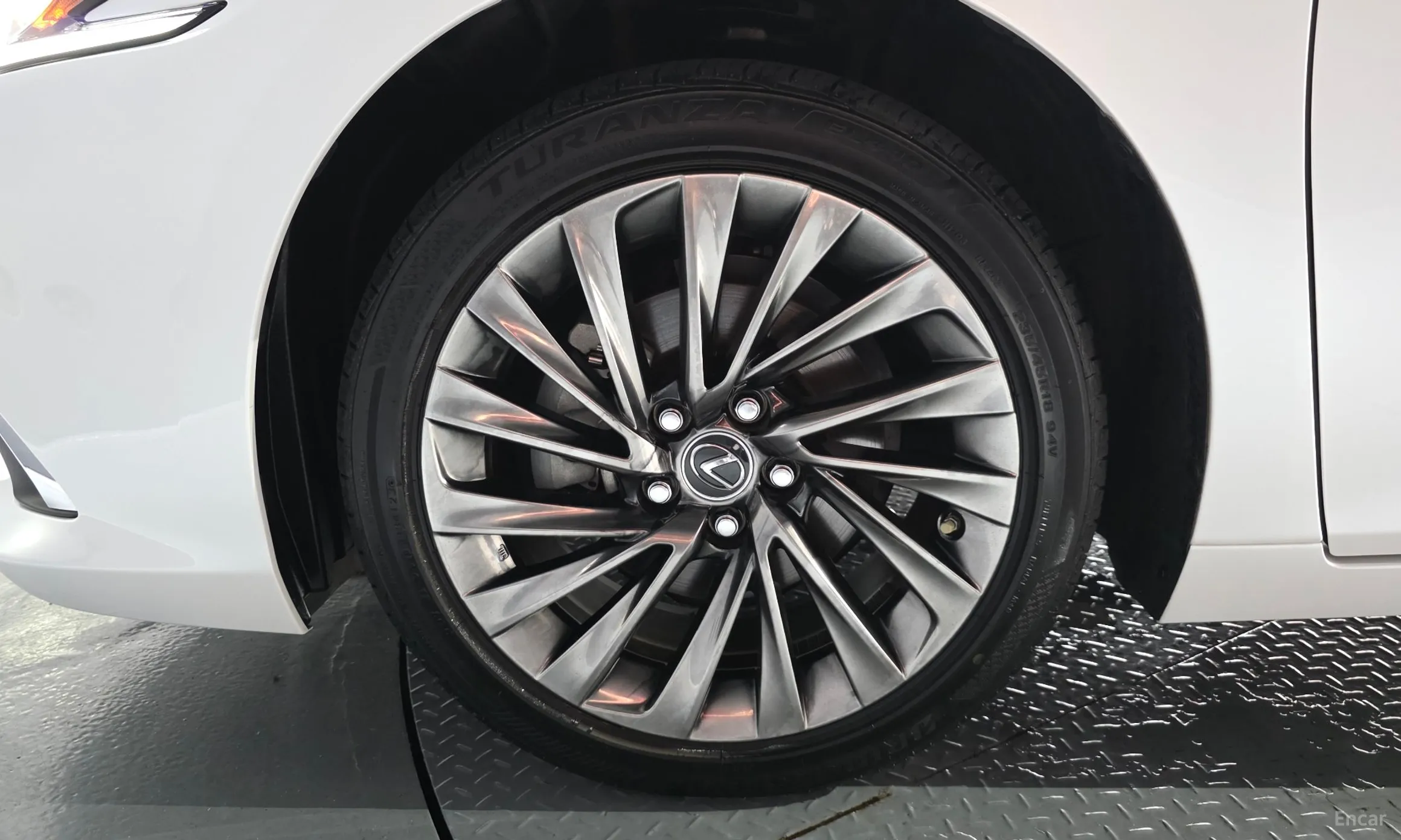 Lexus ES300h 7th Generation превью 5