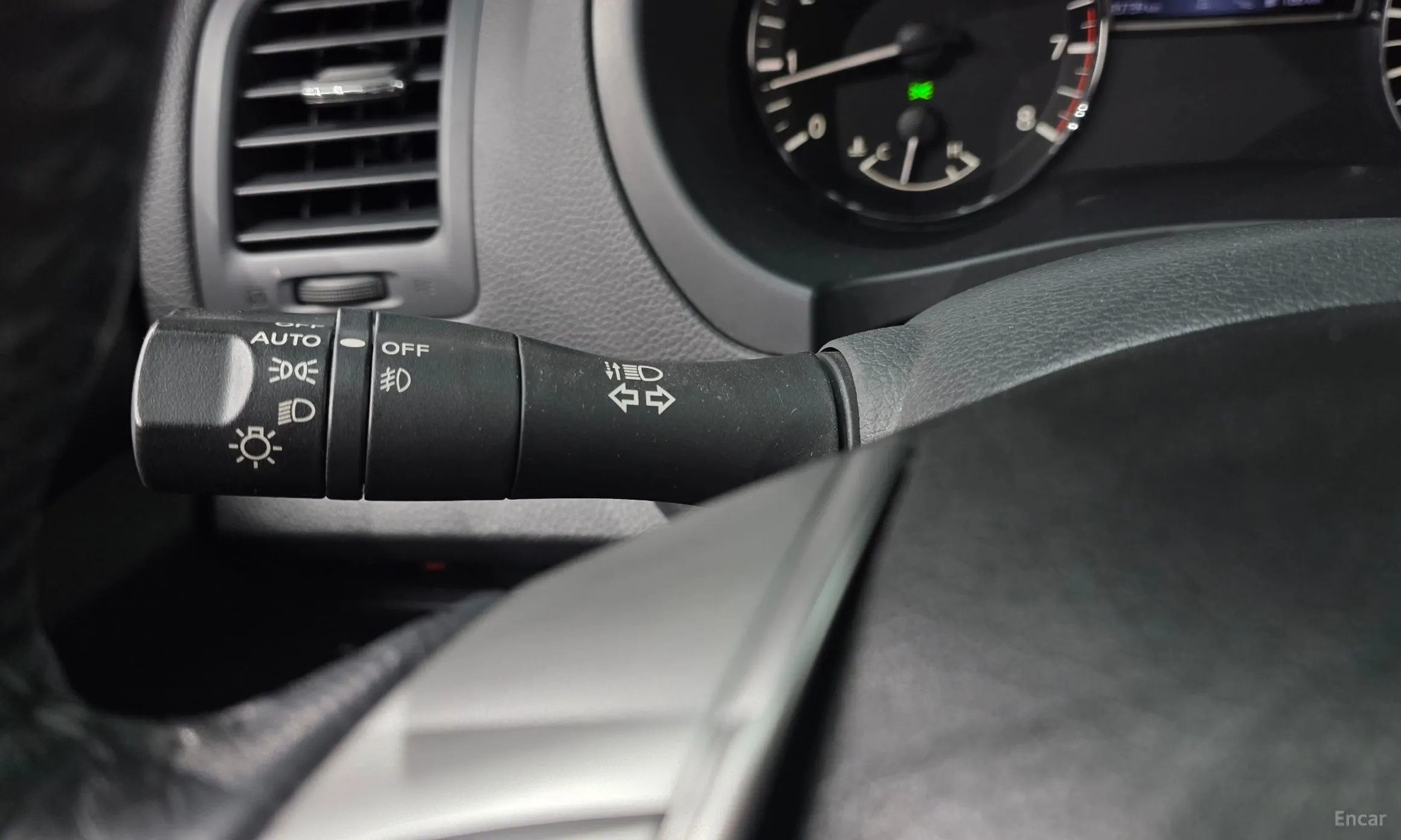 Nissan Altima превью 14