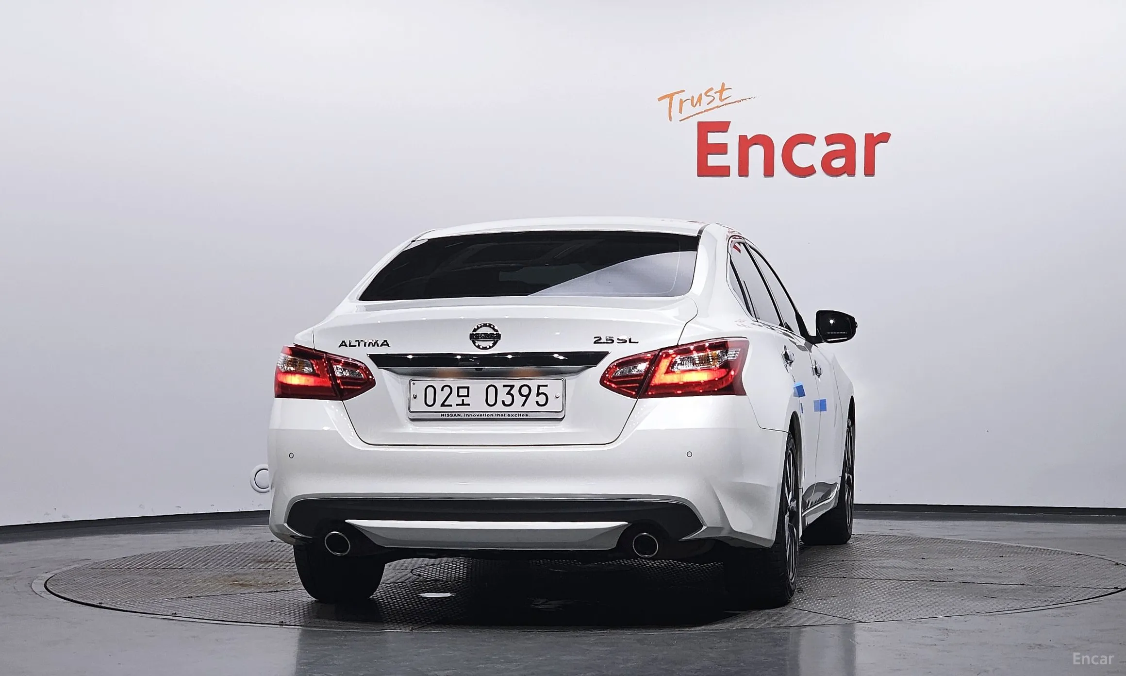 Nissan Altima превью 4