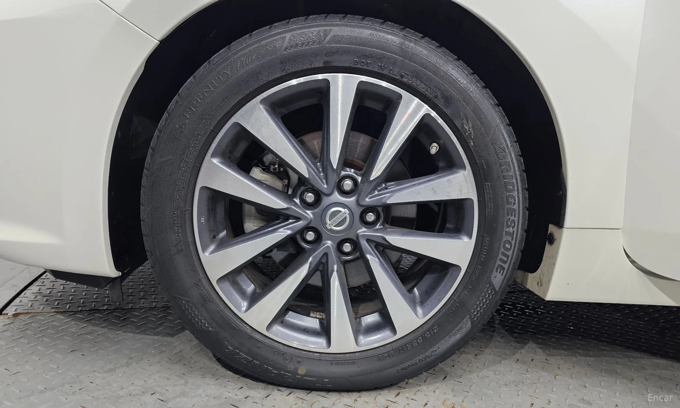 Nissan Altima превью 5