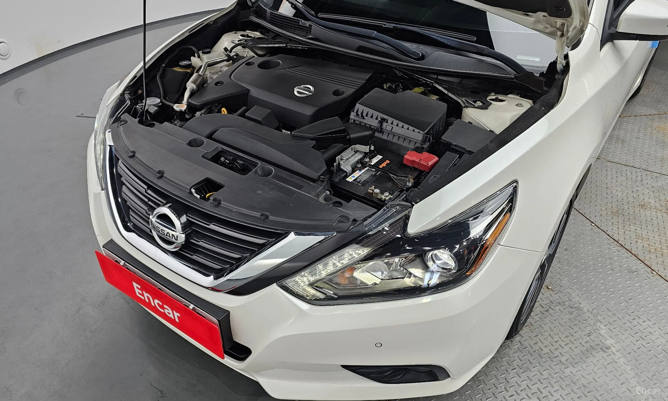 Nissan Altima превью 6