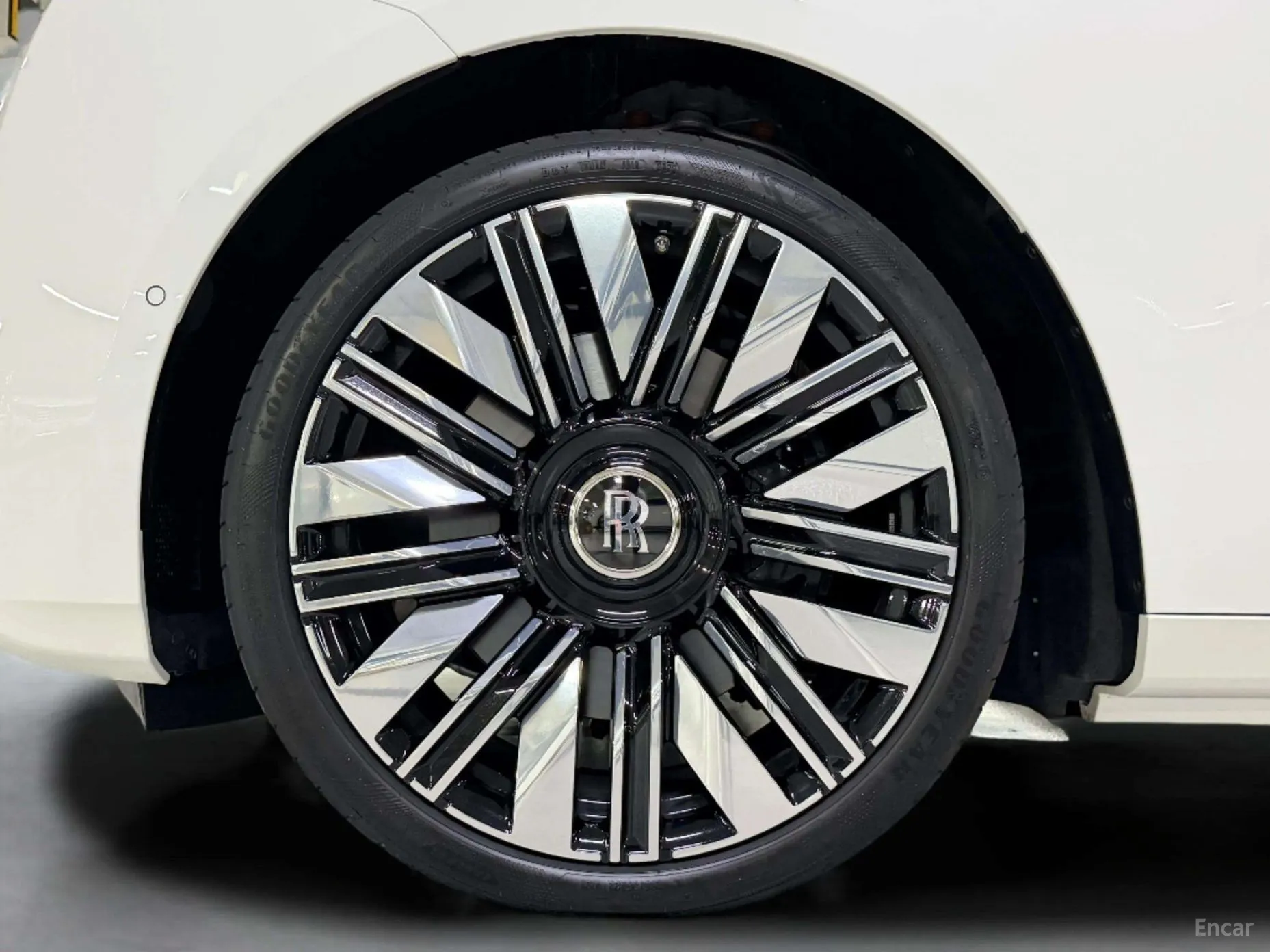 Rolls-Royce Ghost 2nd Generation превью 5