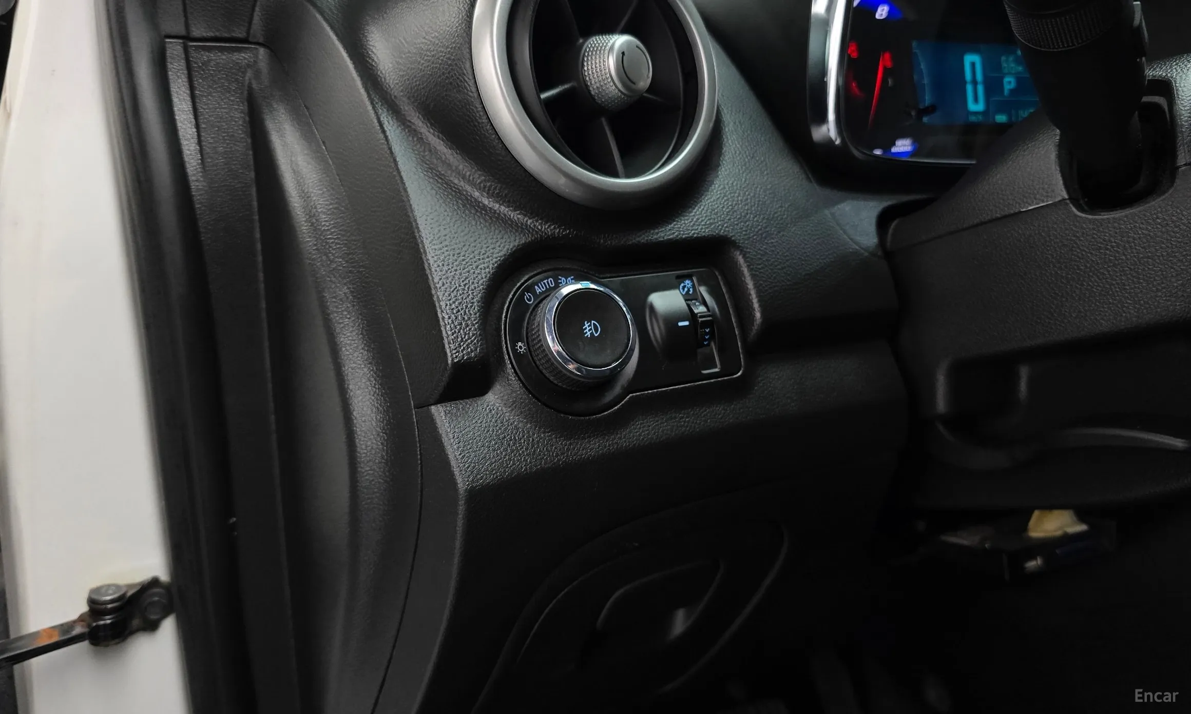 Chevrolet (GM Daewoo) Trax превью 20