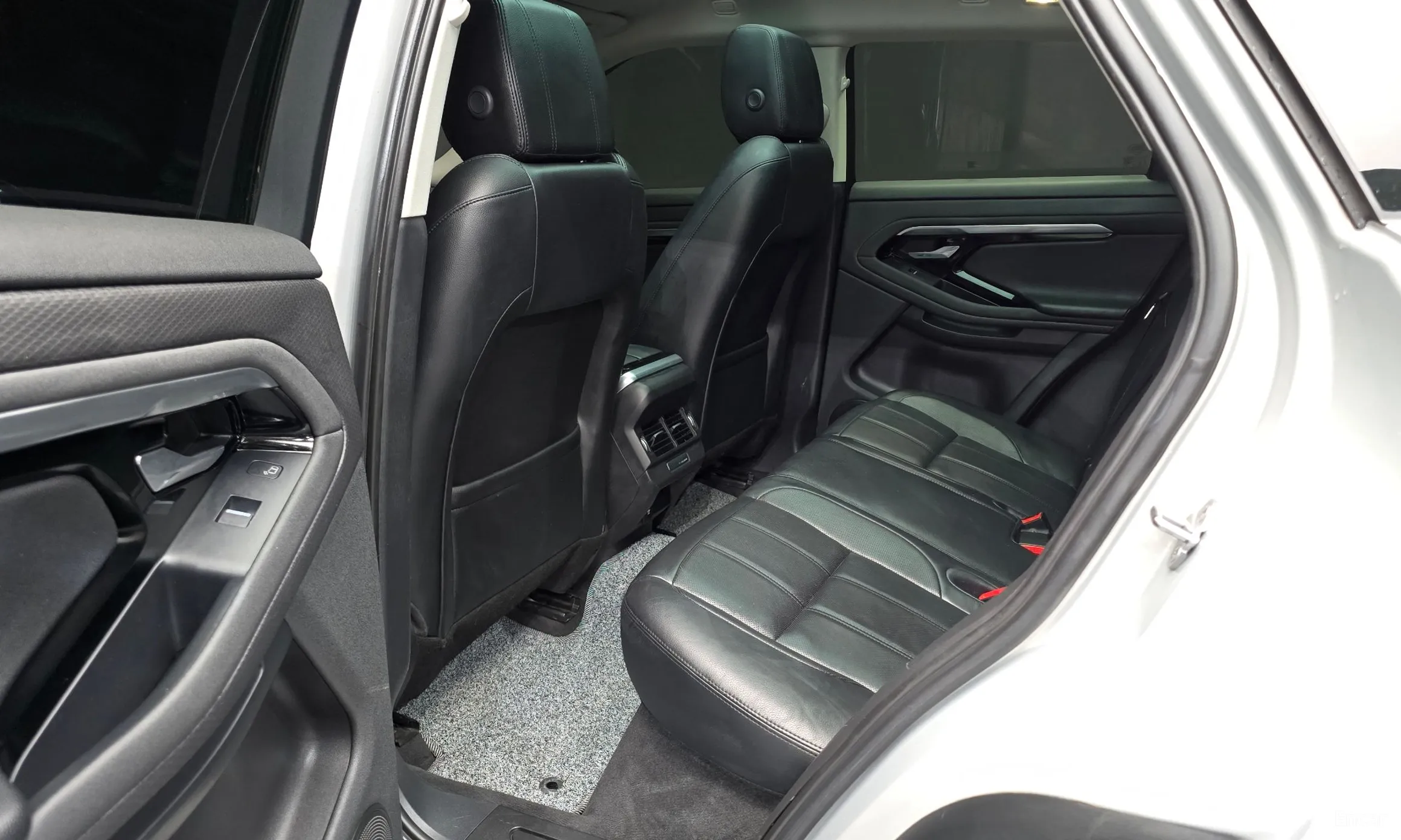 Land Rover Range Rover Evoque 2nd Generation превью 11