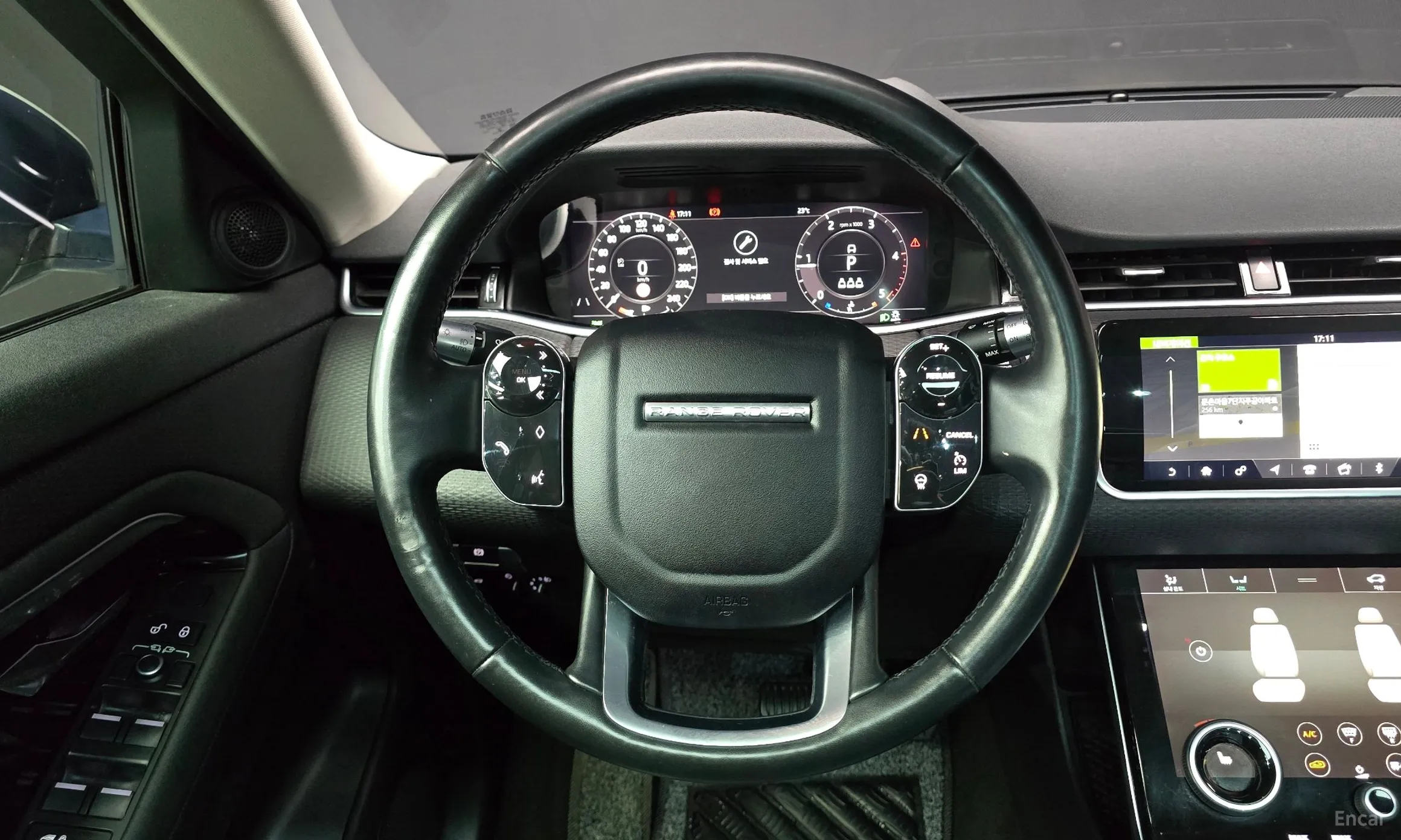 Land Rover Range Rover Evoque 2nd Generation превью 12