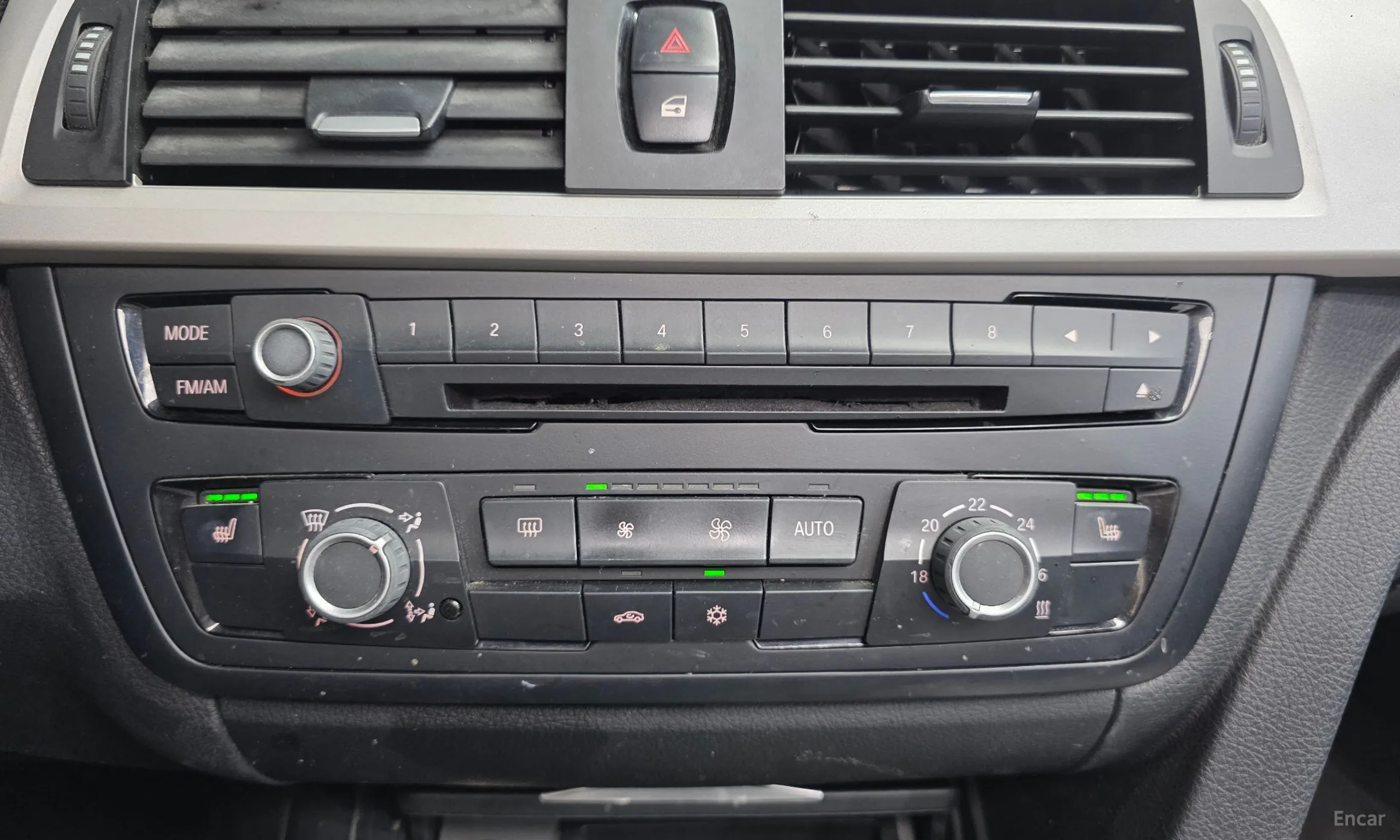 BMW 3 Series (F30) превью 15