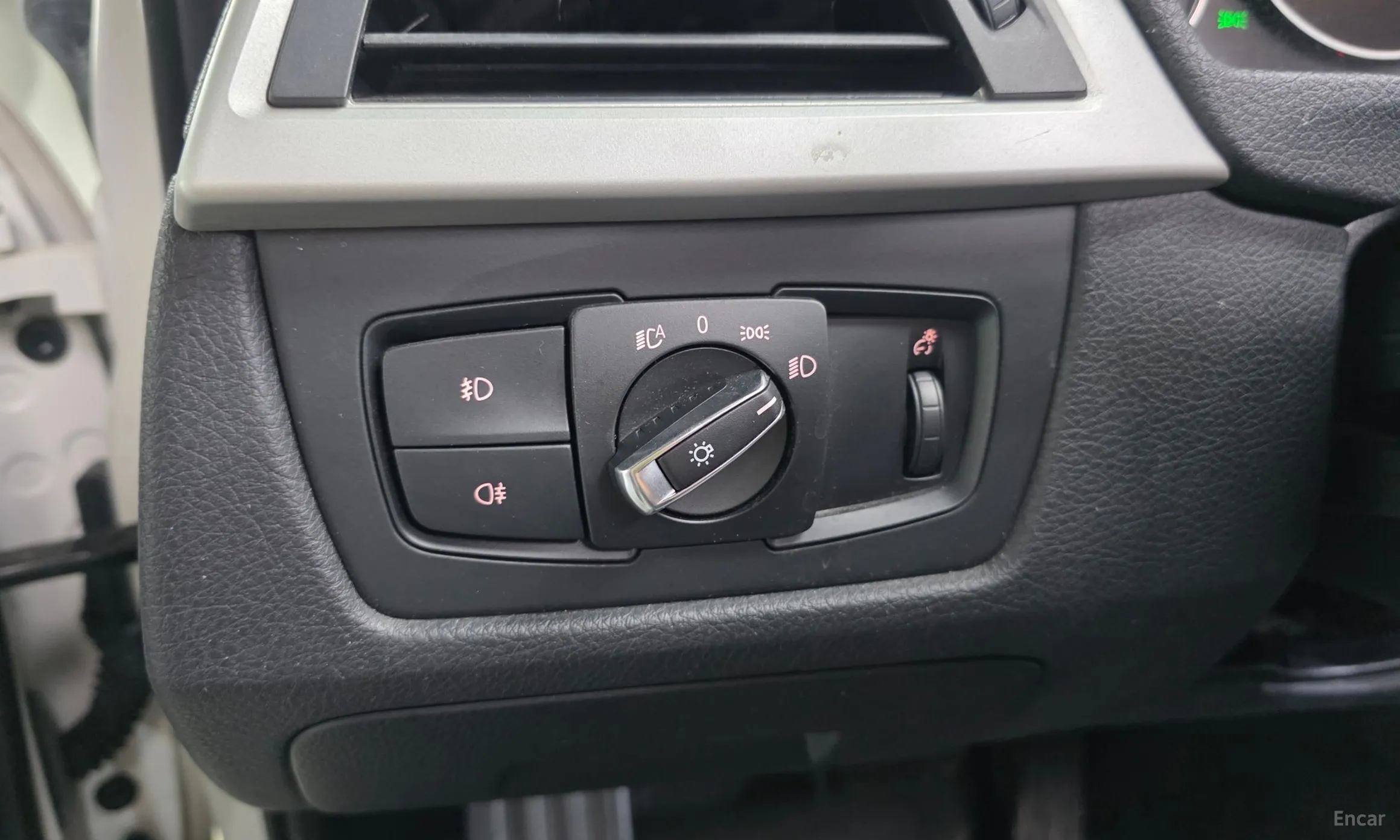 BMW 3 Series (F30) превью 18