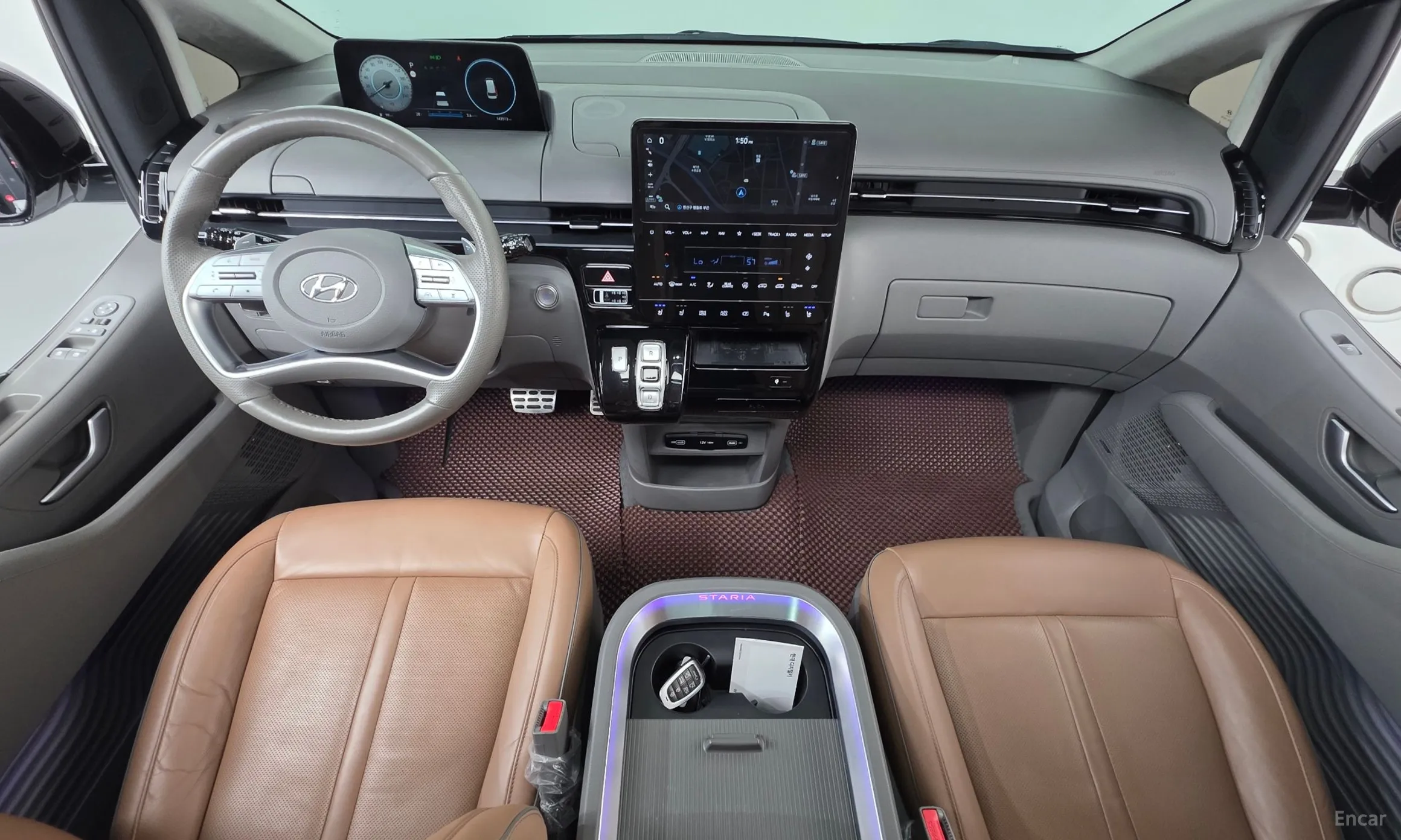 Hyundai Staria превью 7