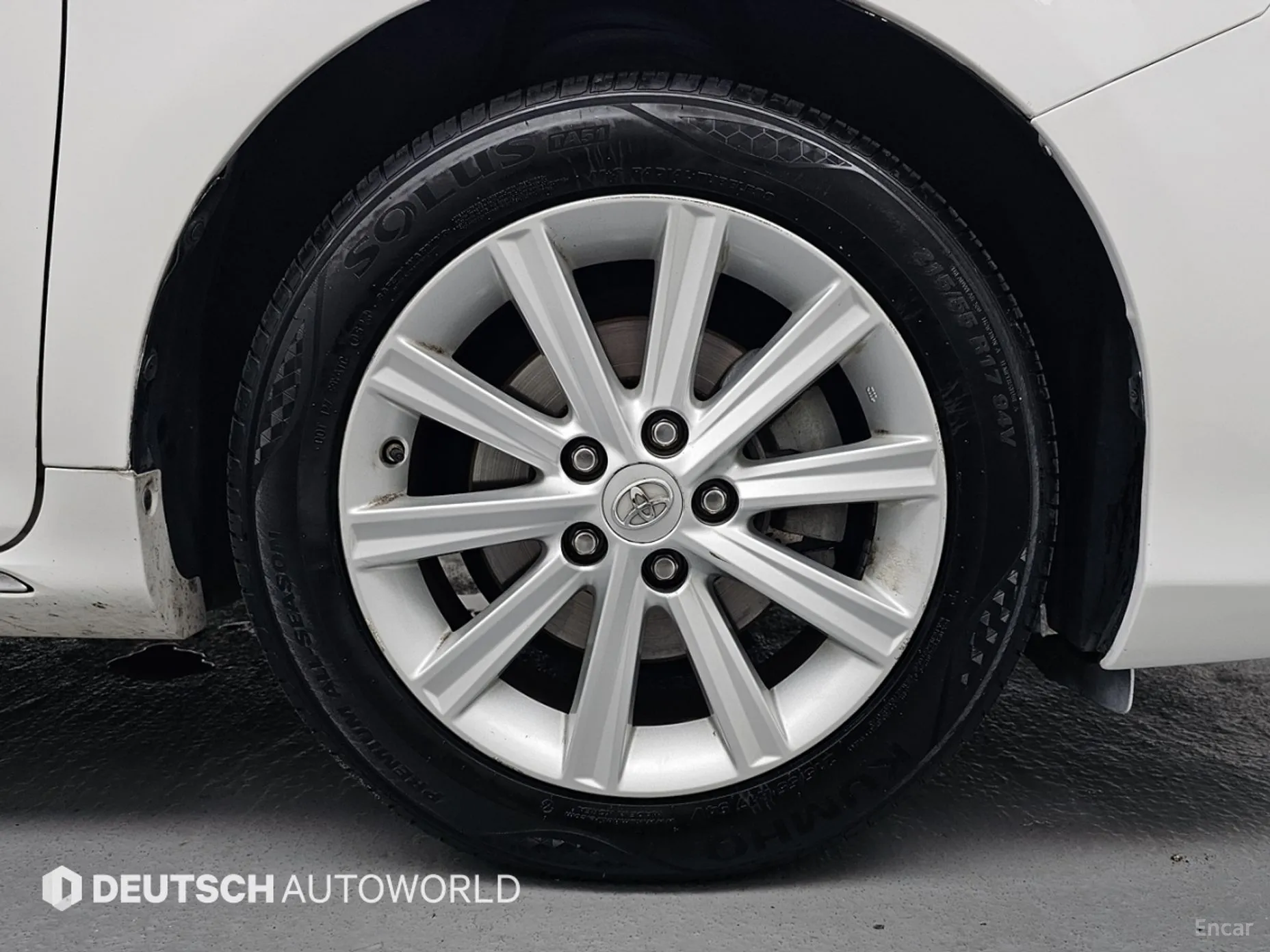 Toyota New Camry превью 5
