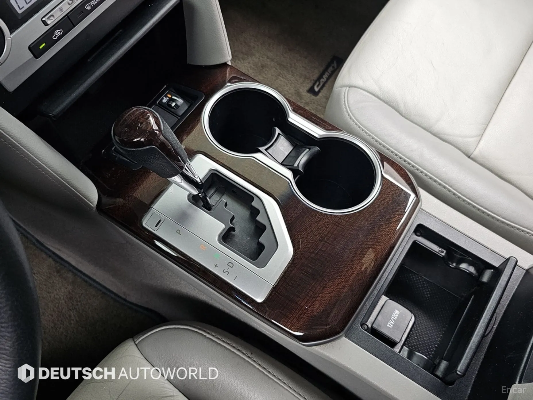 Toyota New Camry превью 9