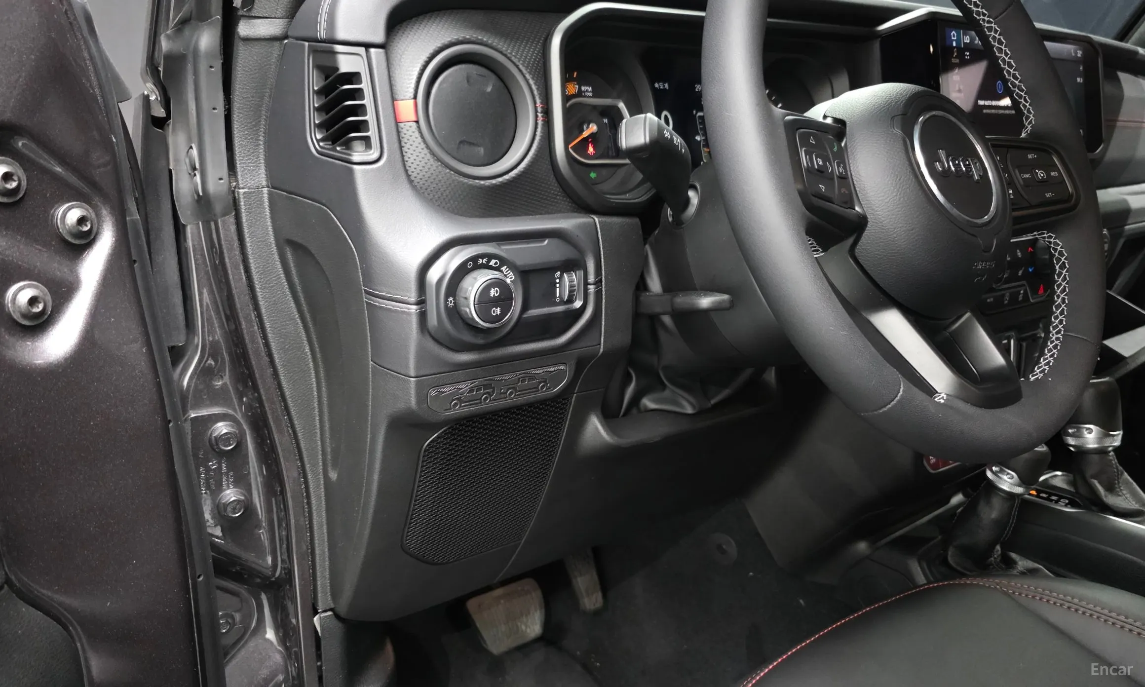 Jeep Wrangler (JL) превью 13