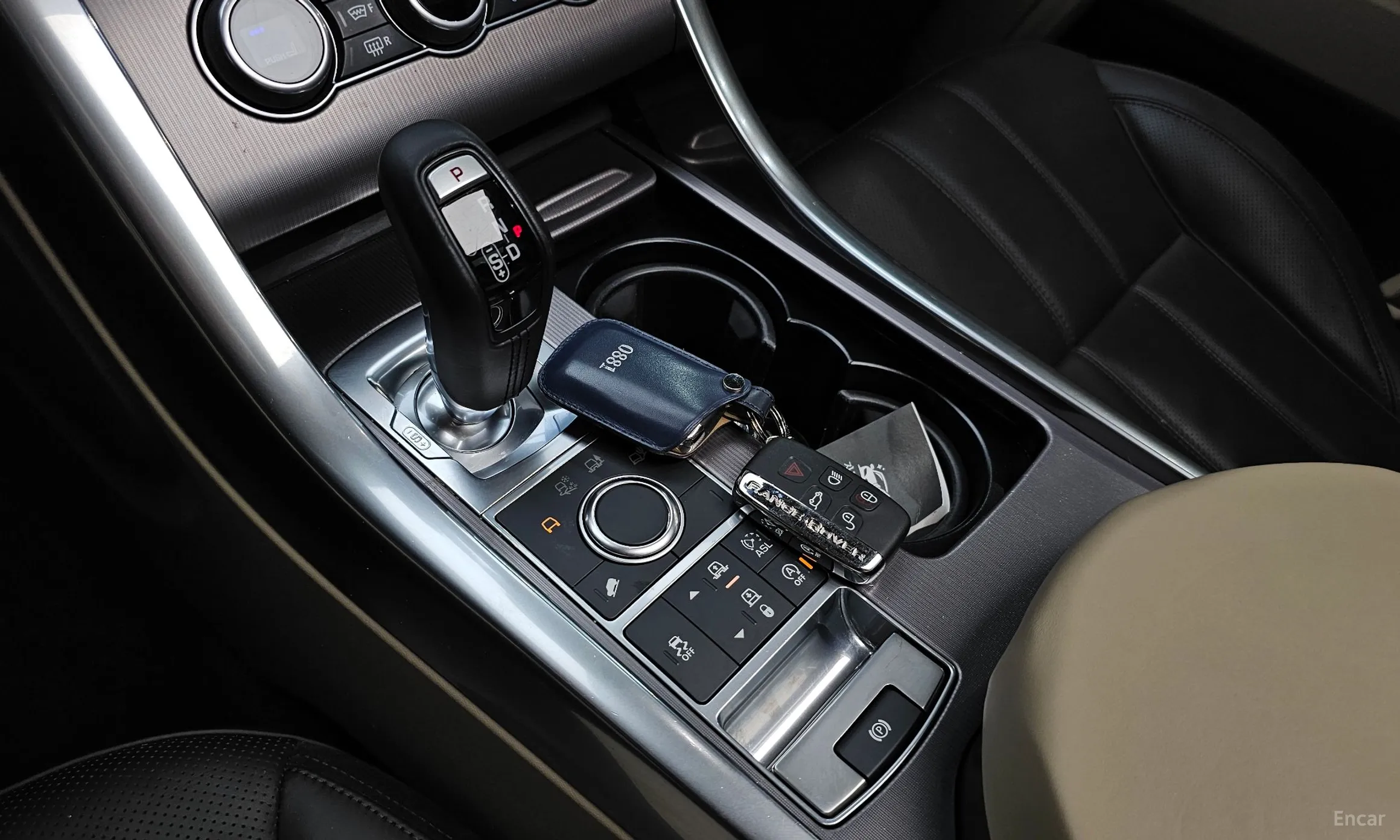 Land Rover Range Rover Sport 2nd Generation превью 9